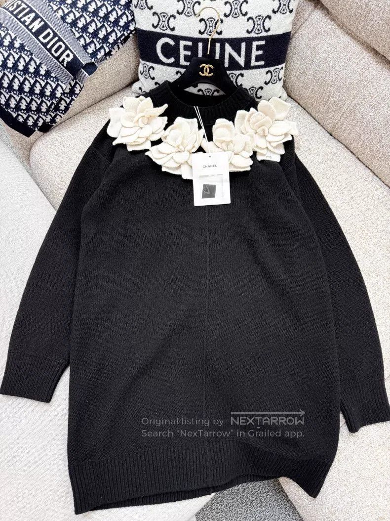 Chanel Chanel Three-dimensional camellia collar long-sleeved dres Size XS / US 0-2 / IT 36-38 - 2 Thumbnail