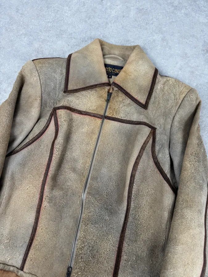Roberto Cavalli 2000s Roberto Cavalli Beige Suede Baroque Prints & Fur Jacket Size M / US 6-8 / IT 42-44 - 5 Thumbnail