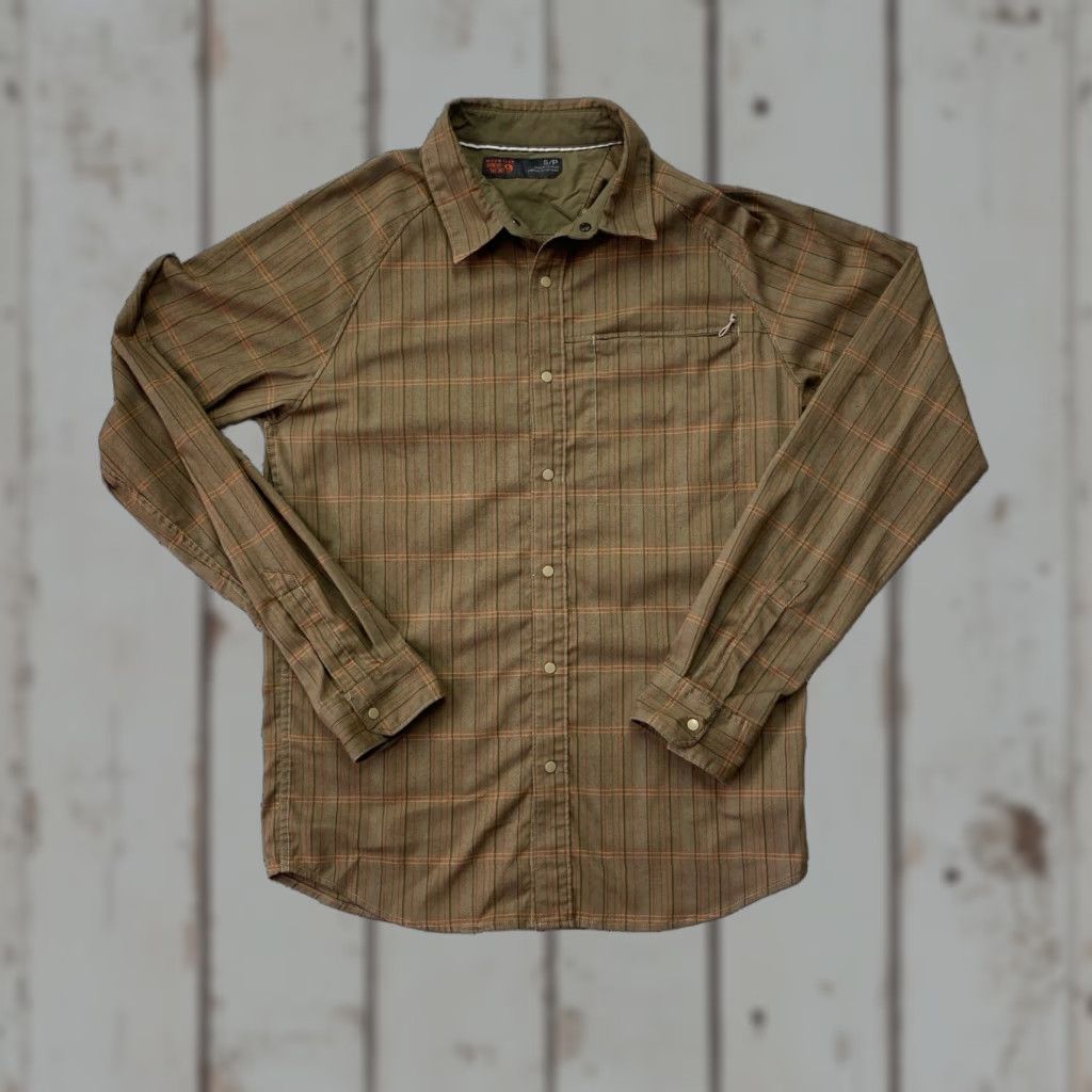 Mountain Hardwear Mountain Hardwear Button-Up Shirt Red Stripes Long Sleeve S Mens Regular Pocketed Busy Outdoor Midweight Button-Up Shirt Size US S / EU 44-46 / 1 - 1 Thumbnail