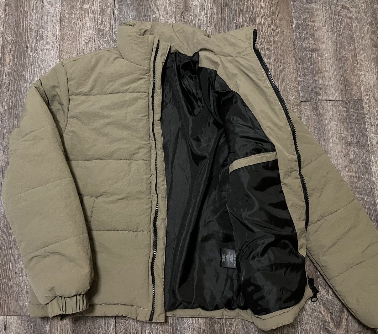 Richie Le Collection Richie Le Collection RLC Puffer Jacket size Small NWOT Size US S / EU 44-46 / 1 - 3 Thumbnail