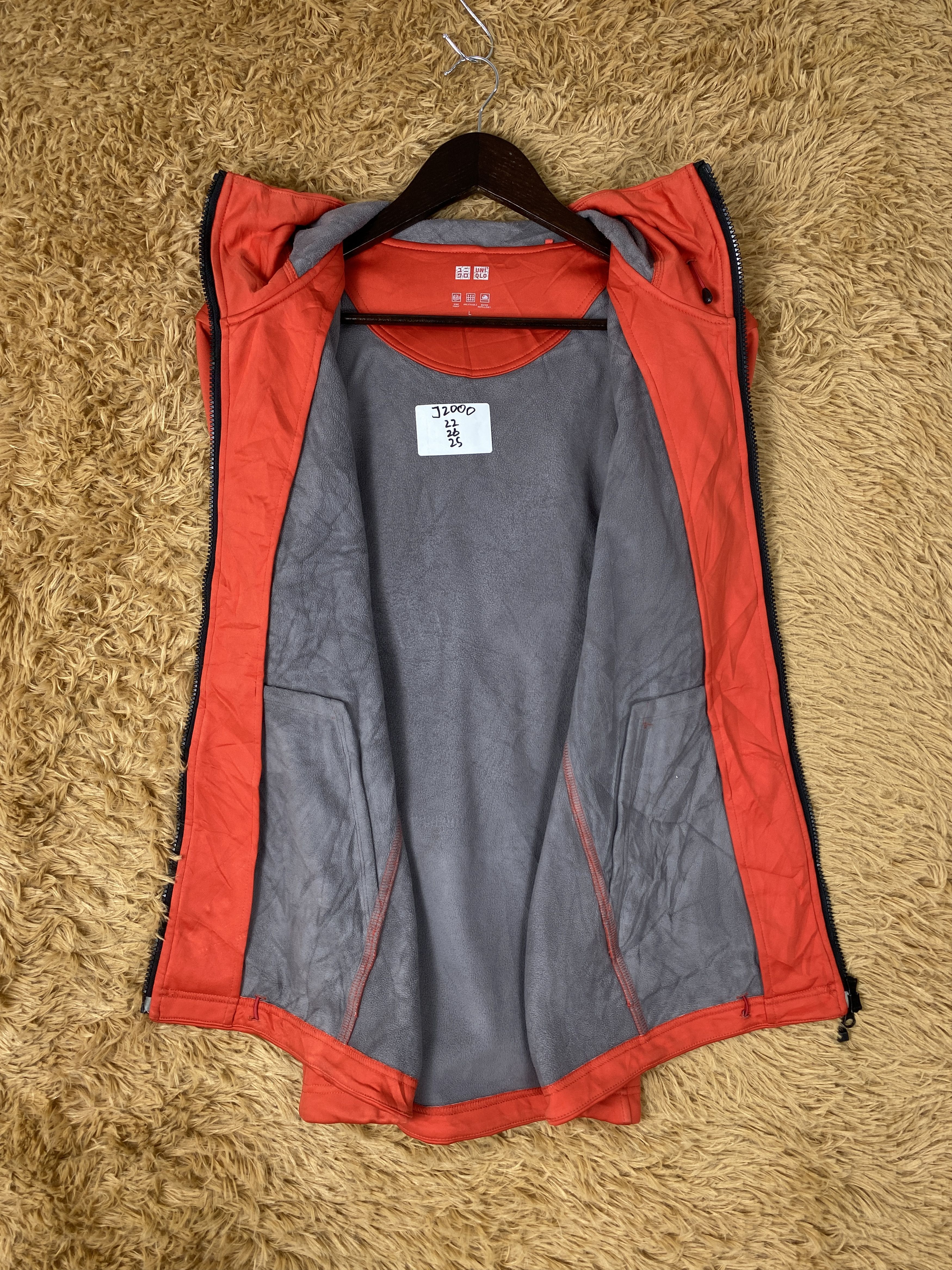 Uniqlo Vintage Uniqlo Hoodie Fleece Lining Jacket J2000 Size US S / EU 44-46 / 1 - 7 Thumbnail