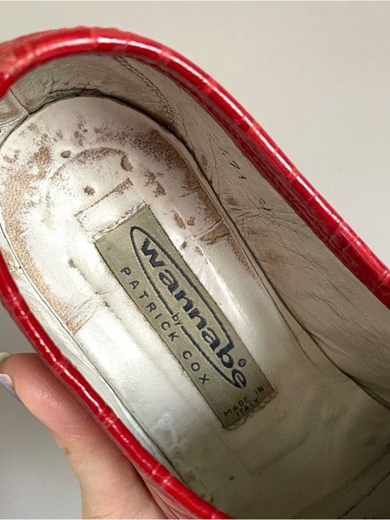 Patrick Cox Vintage 90s Wannabe Patrick Cox Red Croc Leather Loafers Size US 8.5 / IT 38.5 - 7 Thumbnail