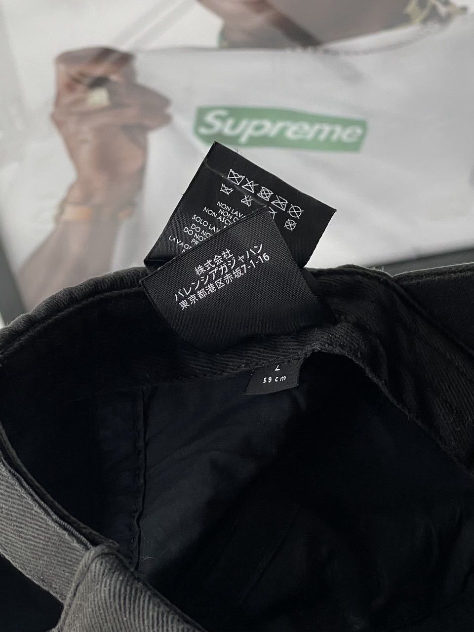 Balenciaga Balenciaga Cap Washed Black BB Used Large Hype Size ONE SIZE - 16 Thumbnail