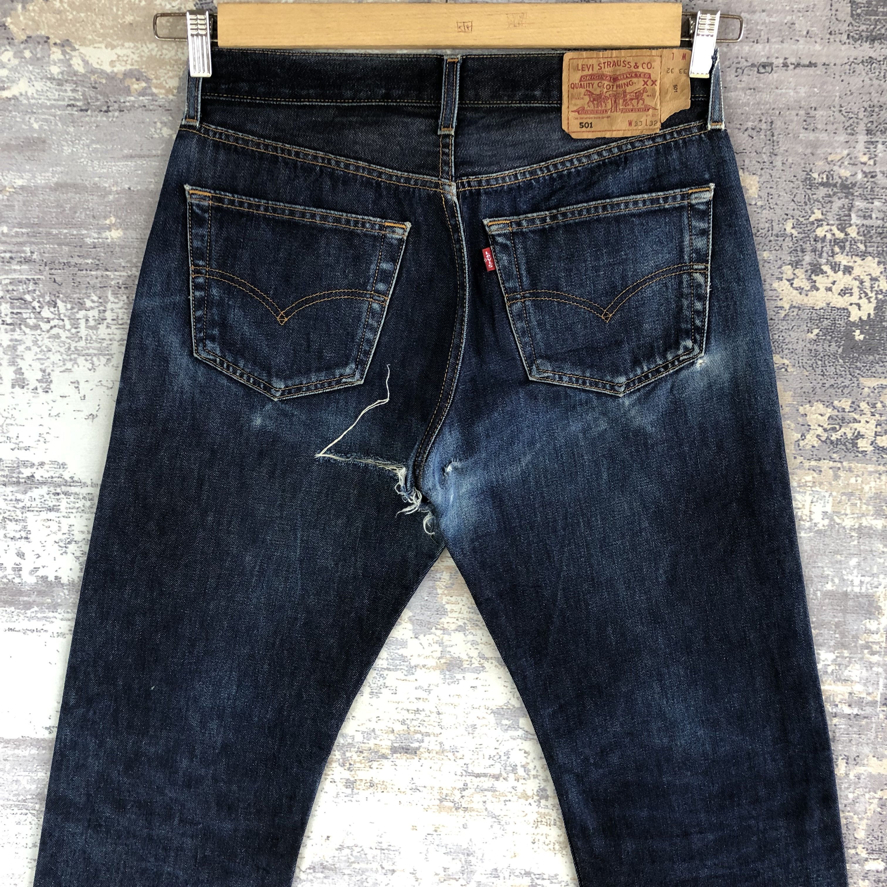 Levi's Vintage Levis 501 Blue Jeans Levi's 501 Distressed Denim Size US 30 / EU 46 - 4 Thumbnail