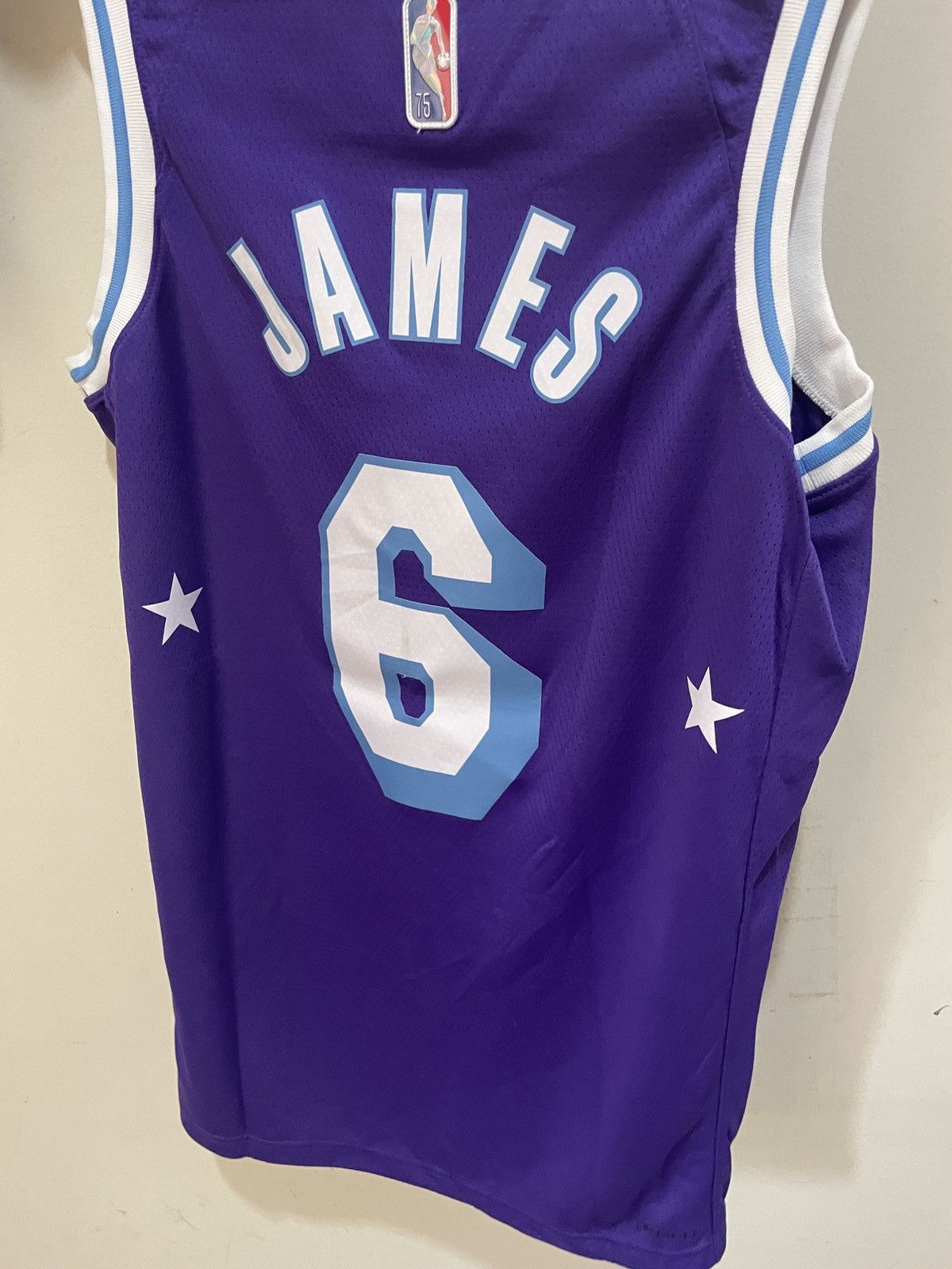 Nike LeBron James #6 Lakers 75th NBA Anniversary City Edition Size US S / EU 44-46 / 1 - 2 Thumbnail