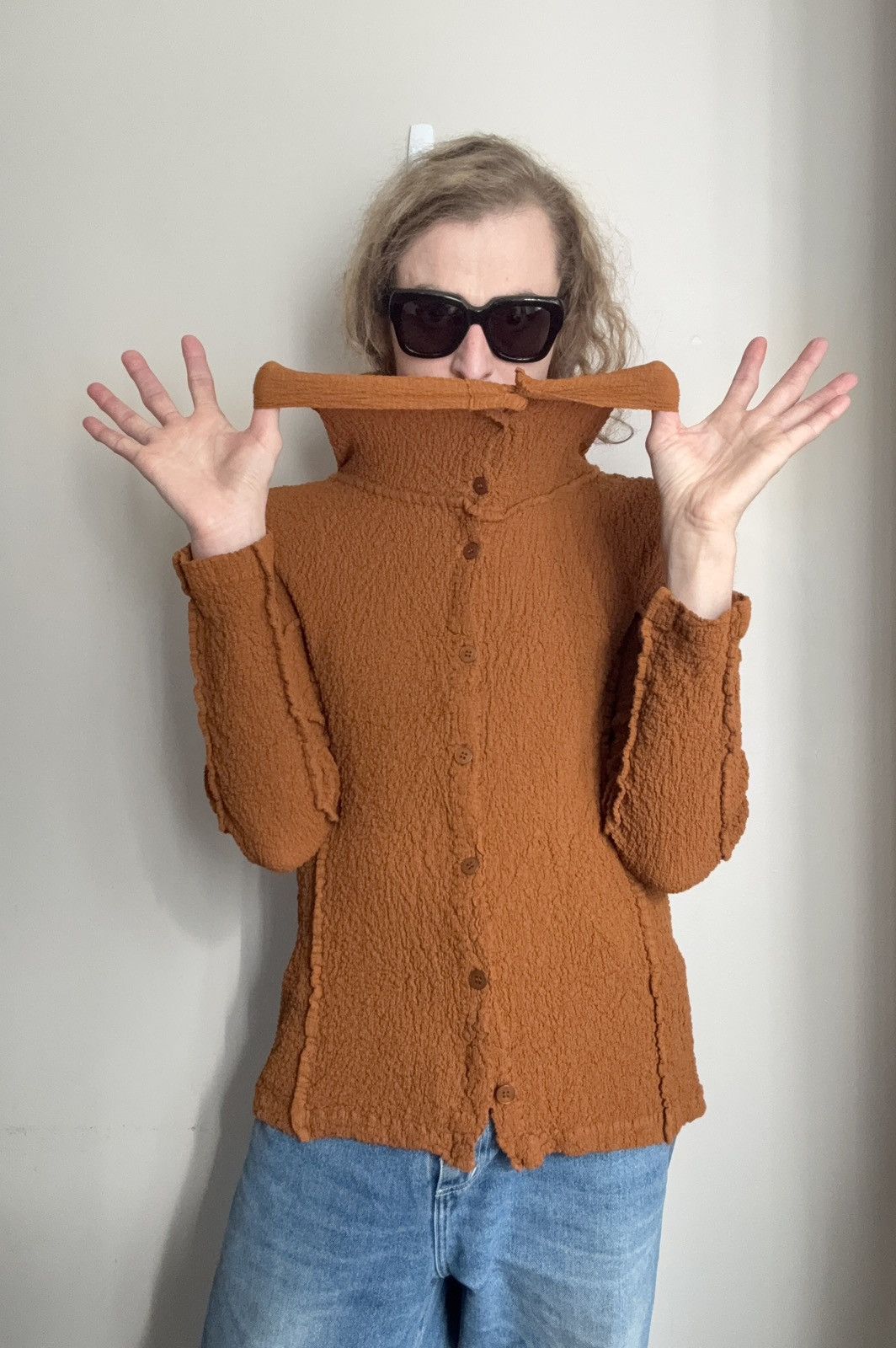 Issey Miyake ISSEY MIYAKE ME SS22 Toffee Brown Cauliflower Button Shirt Size US M / EU 48-50 / 2 - 15 Thumbnail