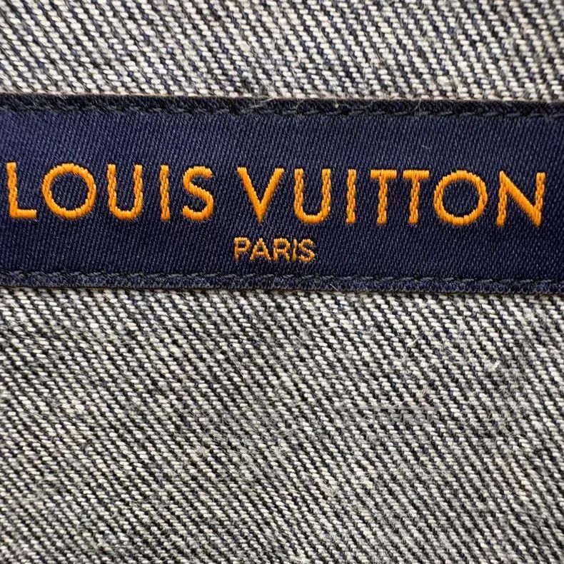 Louis Vuitton Louis Vuitton Tapestry full logo short sleeve shirt Size US XL / EU 56 / 4 - 6 Thumbnail