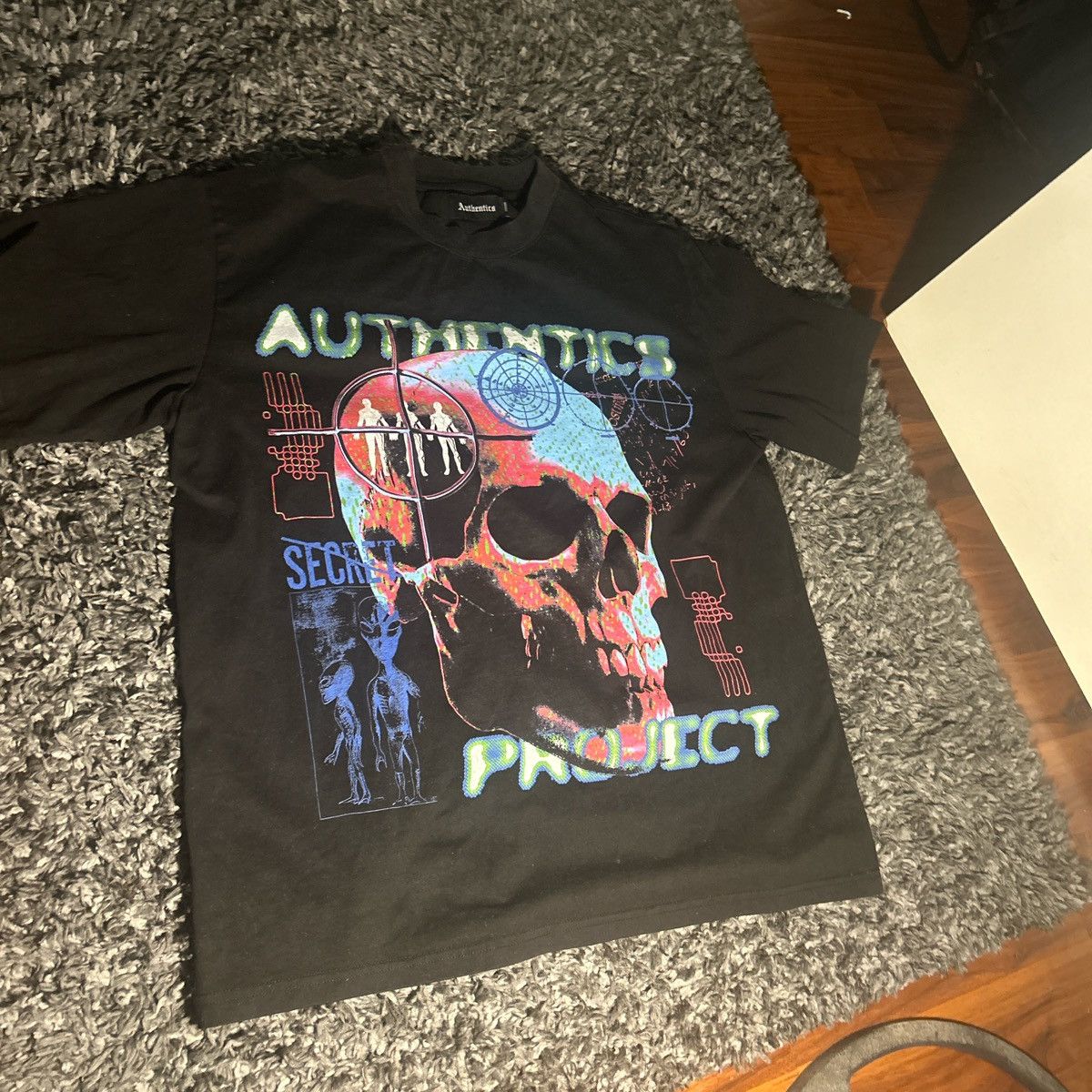 Other Authentic Black T Shirt Size US M / EU 48-50 / 2 - 3 Thumbnail