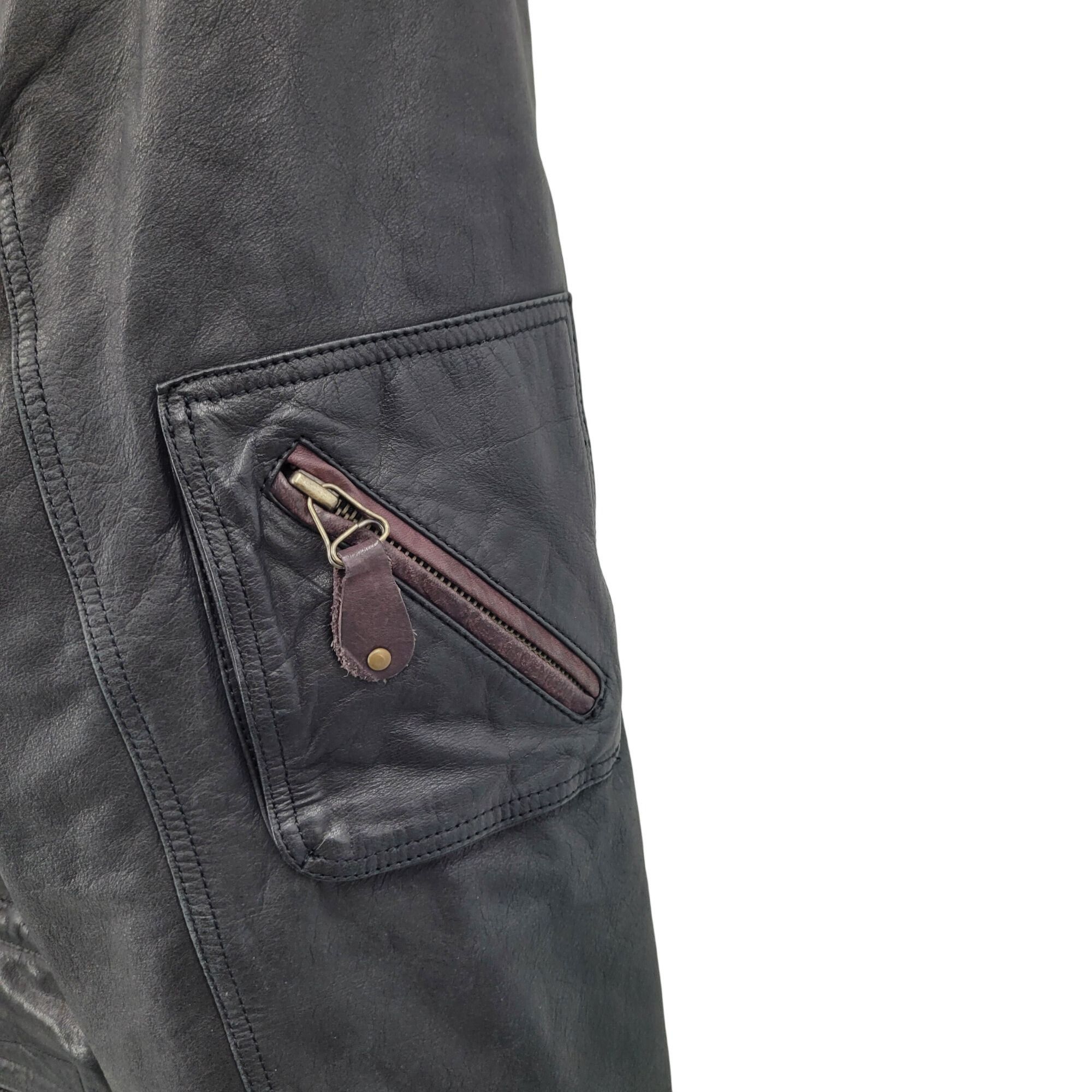 Vintage Vintage Genuine Leather Flight Jacket Mens 48 Black Detaile Size US XXL / EU 58 / 5 - 7 Thumbnail
