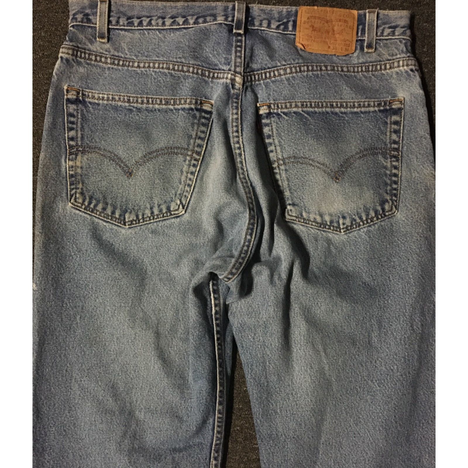 Levi's VINTAGE Levi’s 505 Jeans 36/36 Blue Denim Distressed Regular Straight USA 80s 90s Punk Grunge Men Size US 36 / EU 52 - 5 Thumbnail