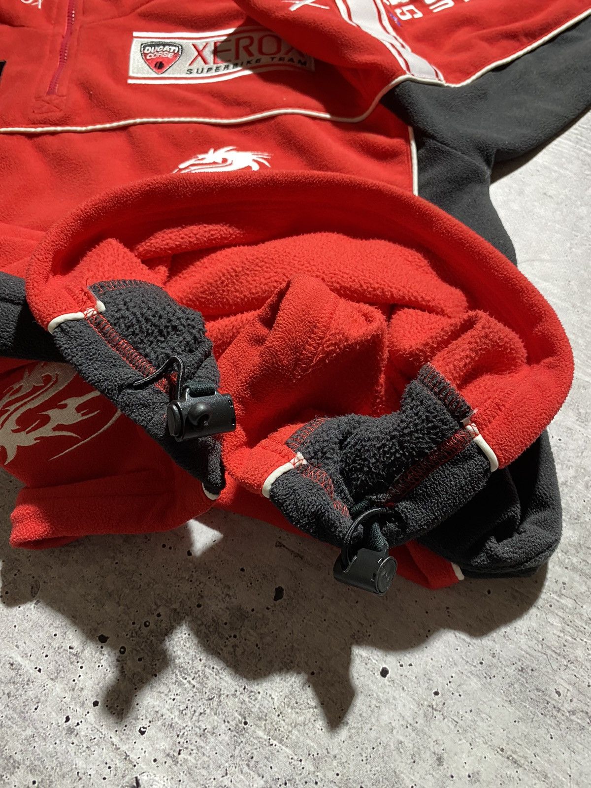 Vintage DUCATI VINTAGE RACING FLEECE Size US L / EU 52-54 / 3 - 15 Thumbnail