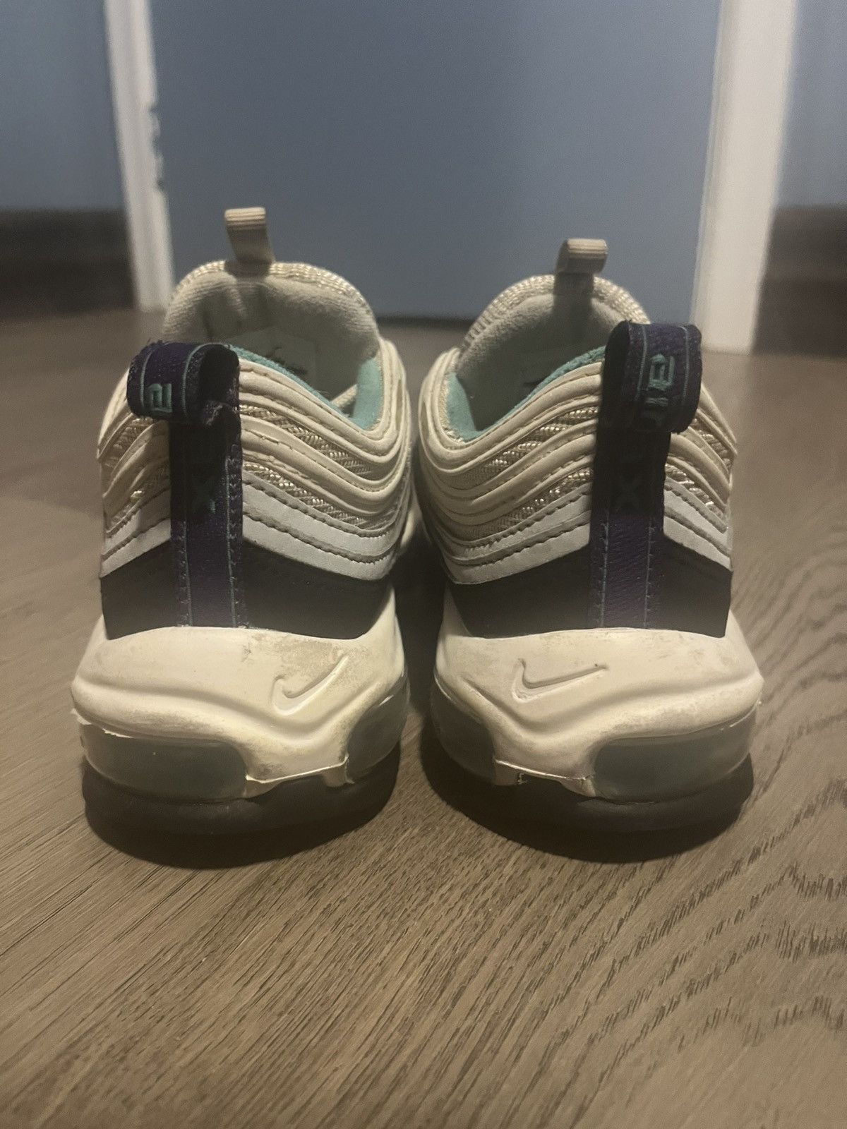 Nike Air Max 97 White/Hyper Jade Size US 5 / EU 37 - 4 Thumbnail