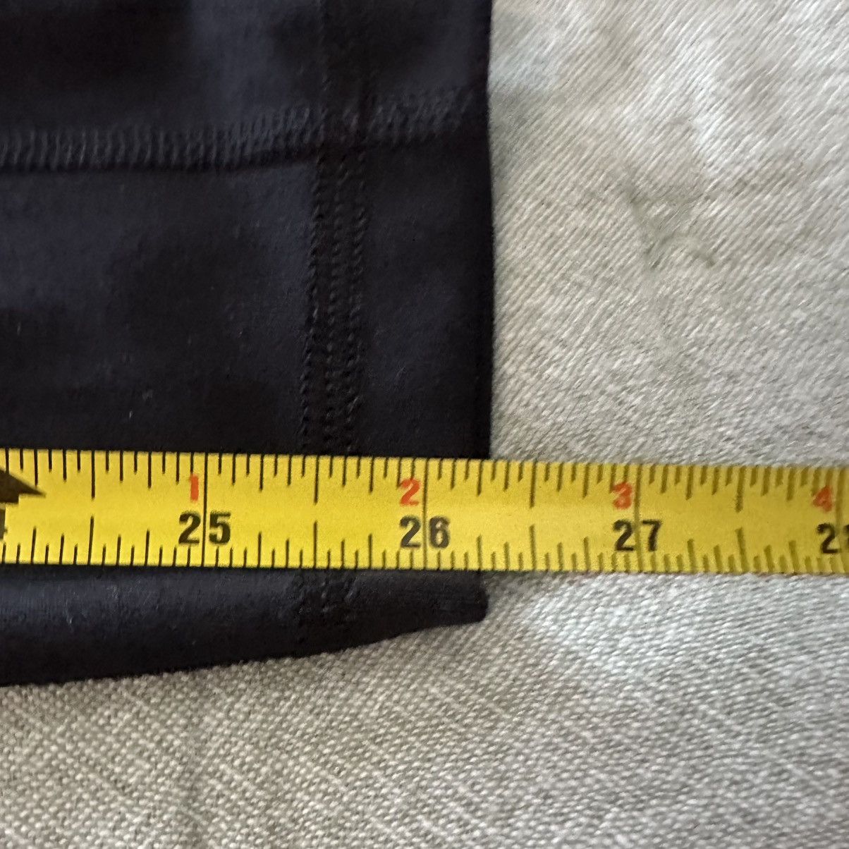 Victoria's Secret Victoria’s Secret X Essential Pocket High Rise Leggings NWT Size 25" / US 0 / IT 36 - 7 Thumbnail