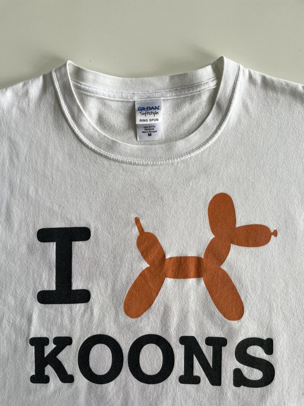 Gildan 2013 Christie’s: Selling of The Balloon Dog: Jeff Koons Tee Size US M / EU 48-50 / 2 - 17 Thumbnail