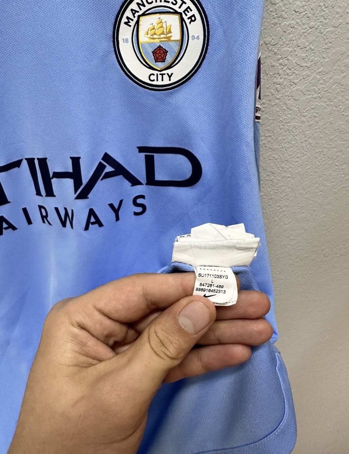 Vintage Nike Vintage Manchester City Sterling 2017 Suits Blockcore Size US L / EU 52-54 / 3 - 11 Thumbnail