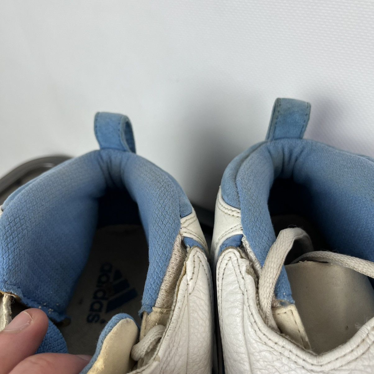 Adidas Adidas ADAN OG 2001 All Day All Night Tracy McGrady EraShoes Size US 9 / EU 42 - 4 Thumbnail