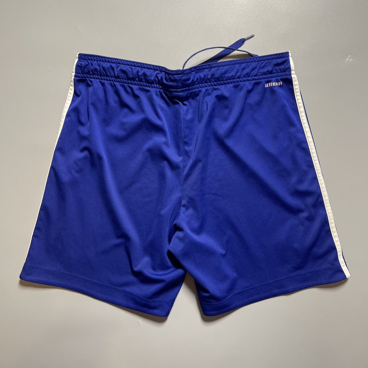 Adidas × Vintage LEEDS UNITED ADIDAS 2021/2022 FOOTBALL AWAY SHORTS #10 Size US 34 / EU 50 - 5 Thumbnail