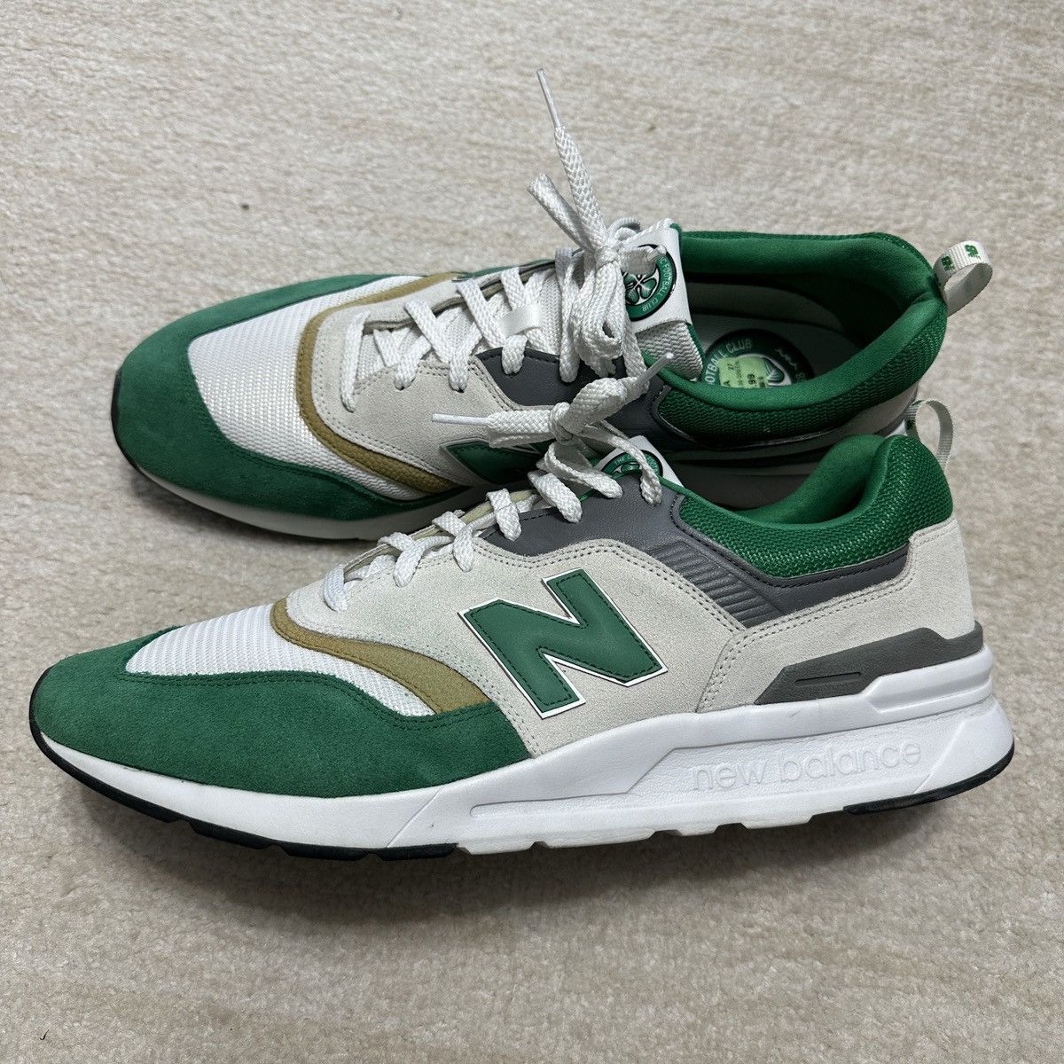 Celtic fc new balance trainers best sale