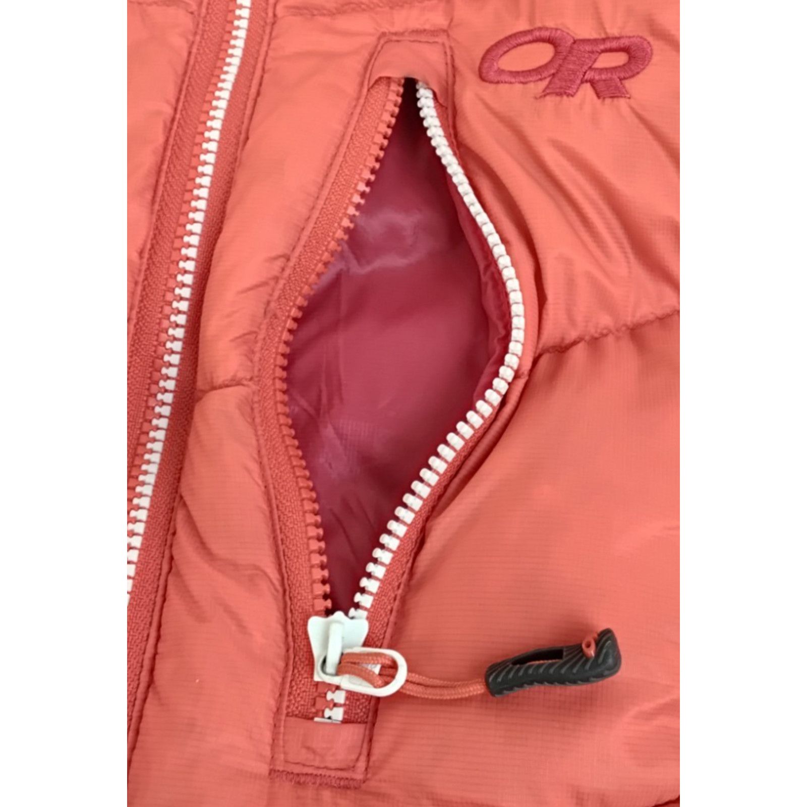 Outdoor Research Outdoor Research Down Jacket Women's Small Red Hooded Size S / US 4 / IT 40 - 8 Thumbnail