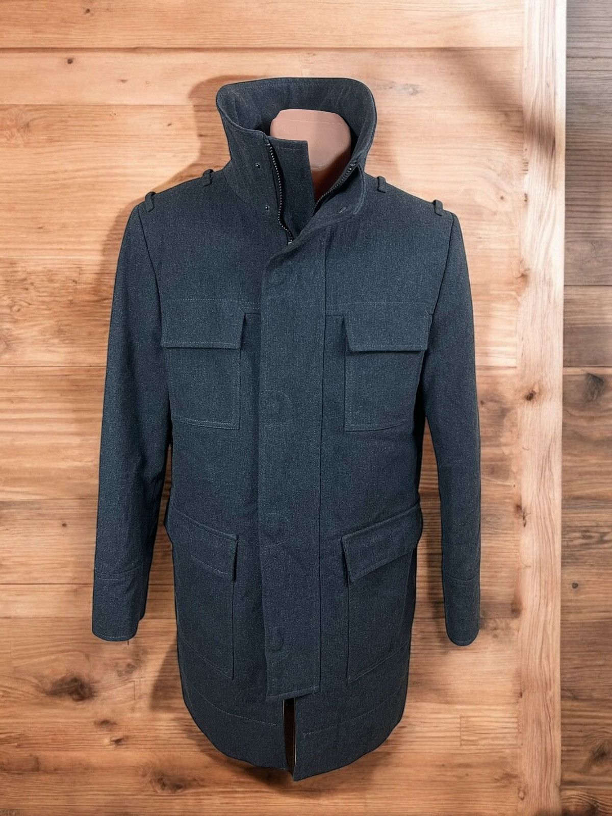 Tiger of Sweden Tiger of Sweden Duffle woolen coat size L Size US L / EU 52-54 / 3 - 1 Thumbnail