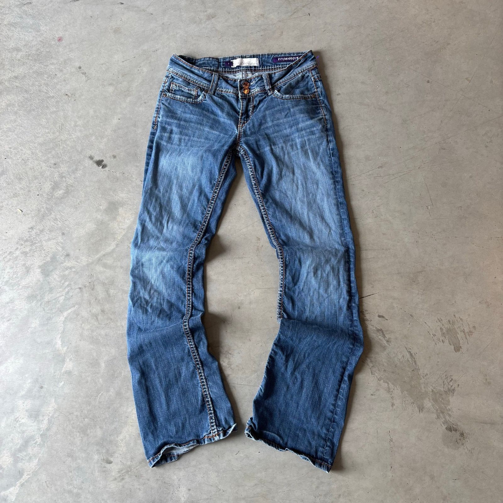 Vintage y2k faded washed bootcut flared jeans Size US 28 / EU 44 - 1 Thumbnail