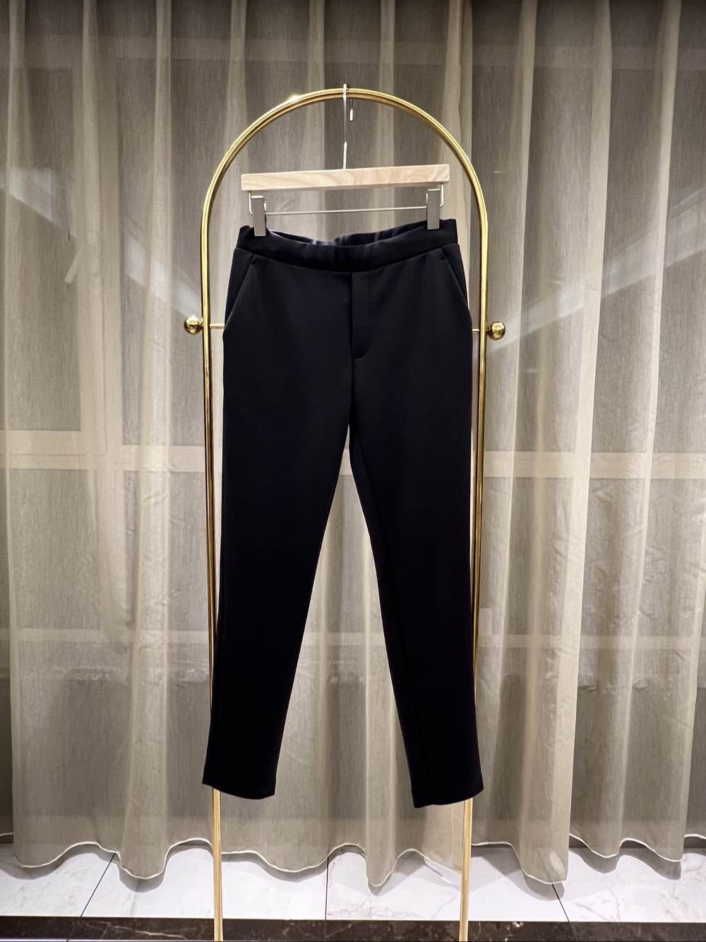 Bottega Veneta Bottega Veneta Solid Black Pants Size 38 Size 26" / US 2 / IT 38 - 1 Thumbnail