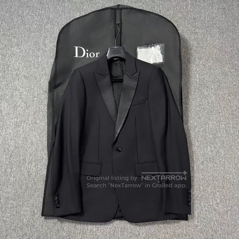 Dior Dior Black satin collared smoking suit Size 44R - 1 Thumbnail