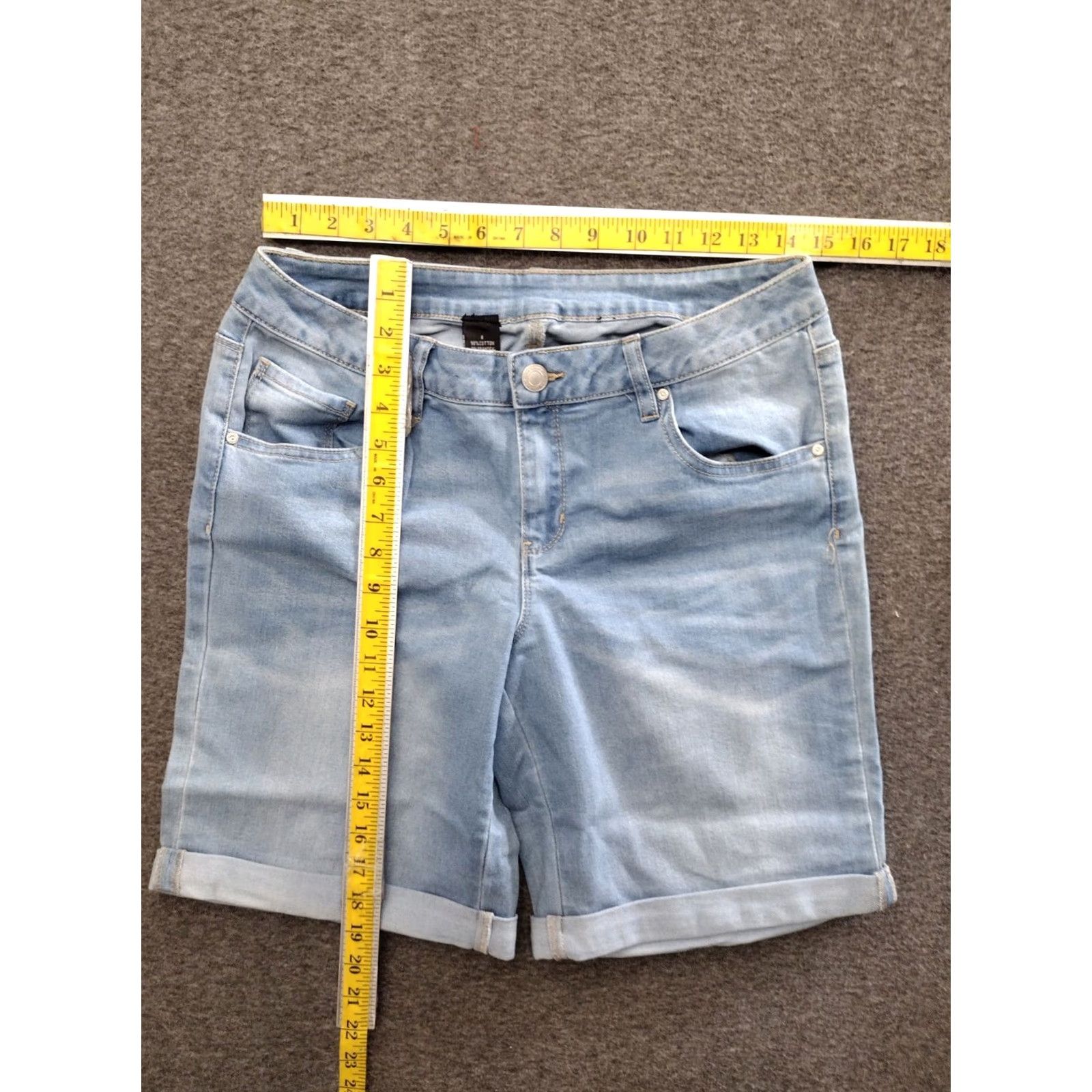 Vintage Unbranded Women's Jeans Shorts Cropped Light Wash 8 Blue Denim 5-Pocket Regular Mid Rise Adult Womens regret Size 30" / US 8 / IT 44 - 5 Thumbnail