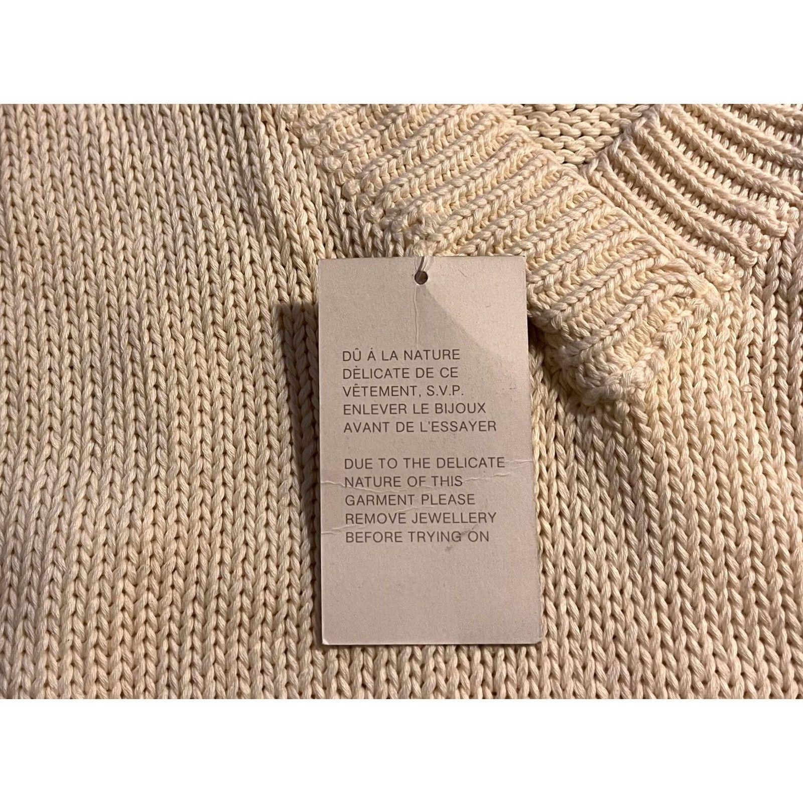 Vintage VINTAGE Semplice Short Sleeve Sweater Women’s Small Light Yellow Size S / US 4 / IT 40 - 4 Thumbnail