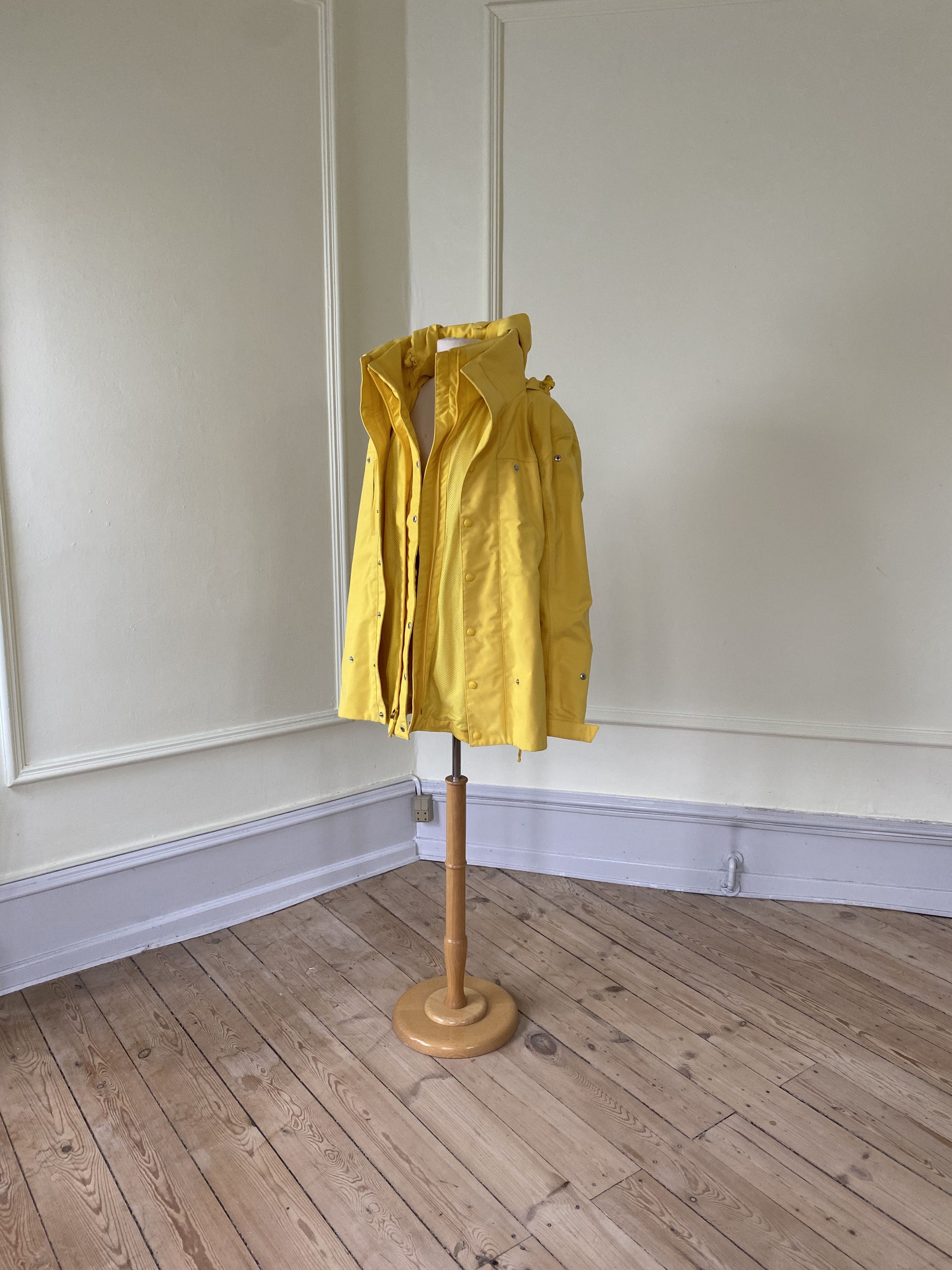 Vetements FW18 Angela Oversized Layer Coat Size S / US 4 / IT 40 - 1 Thumbnail