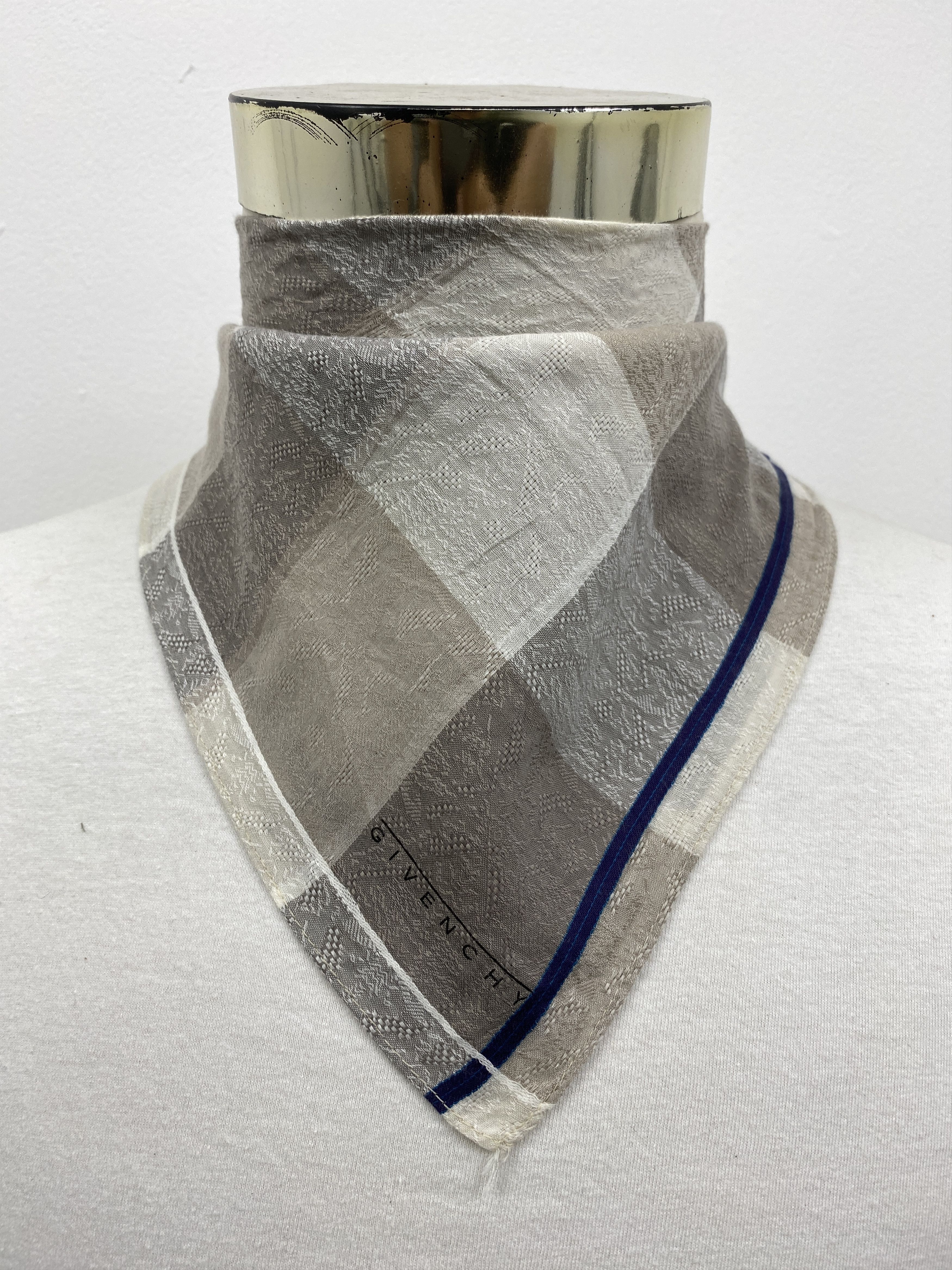 Givenchy Givenchy Bandana / Handkerchief / Neckerchief HKC0392 Size ONE SIZE - 2 Thumbnail