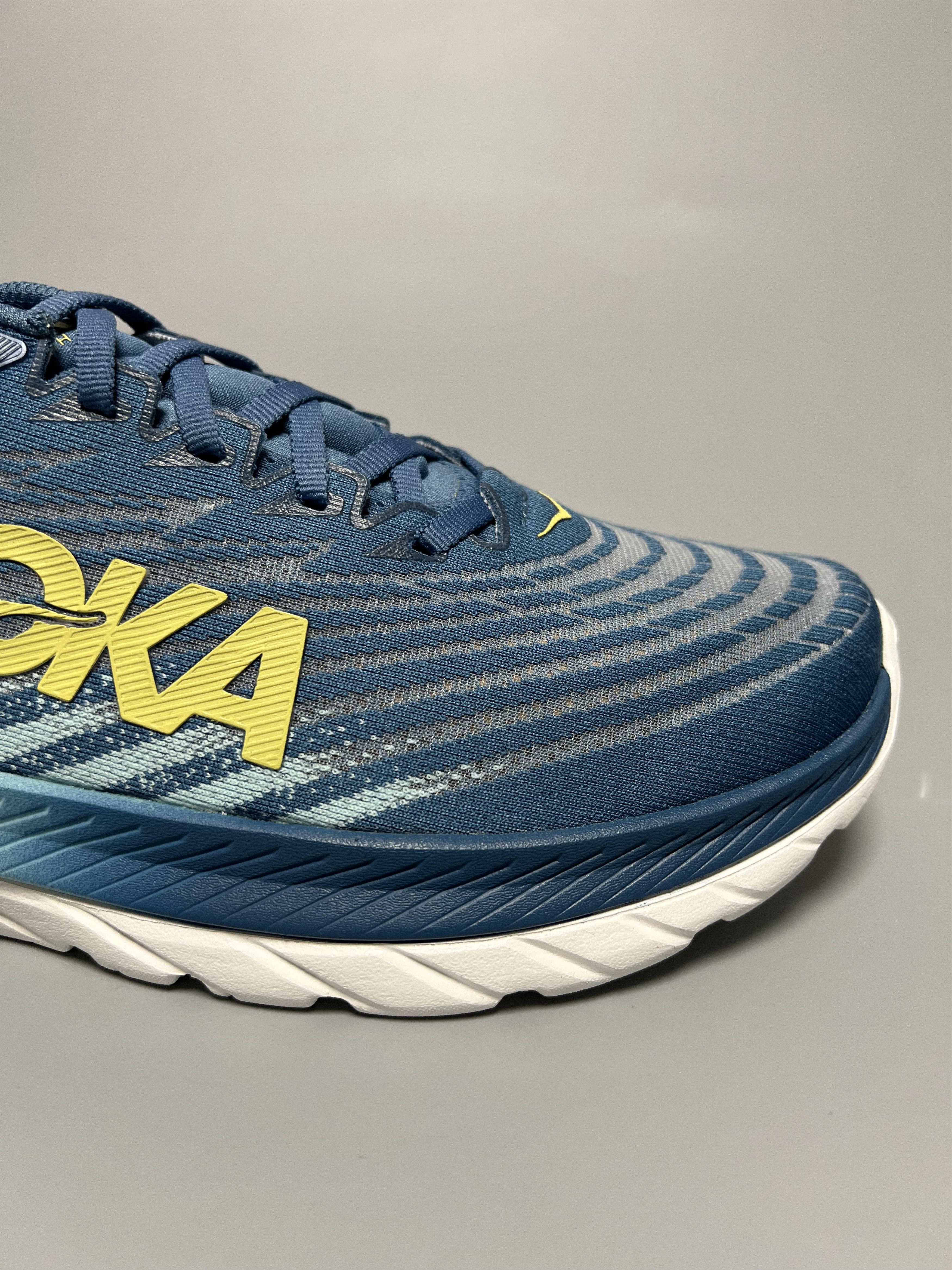 Hoka 9D Sample Hoka One One Mach 5 Running Shoes 1127893-BSOC Size US 9 / EU 42 - 13 Thumbnail