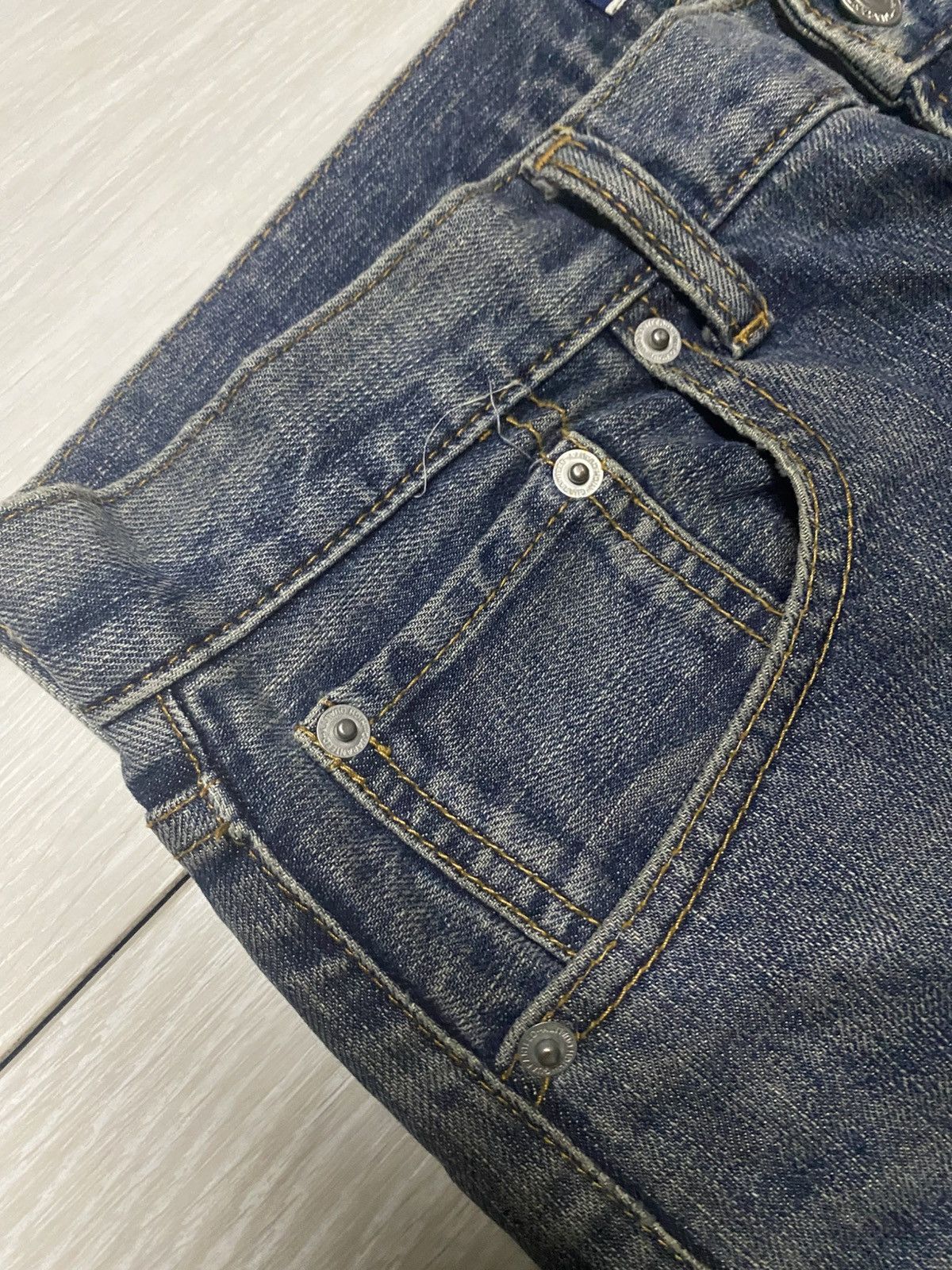 Japanese Brand Japanese Villand Mud Wash Distressed Loose Jeans Size US 31 - 7 Thumbnail