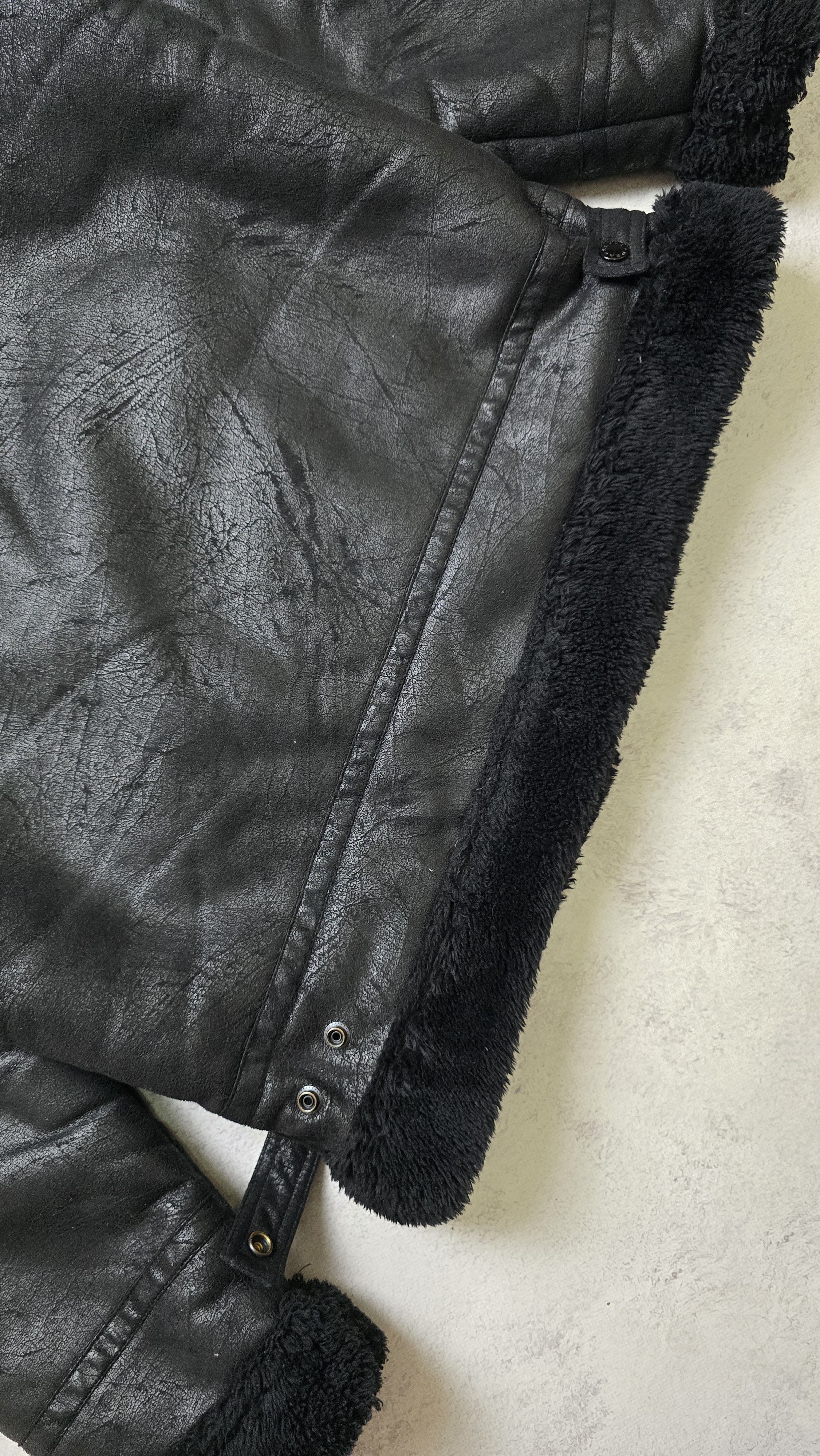 Alpha Industries Alpha Industries B3 Aviator Bomber Jacket Faux Shearling Size US L / EU 52-54 / 3 - 7 Thumbnail