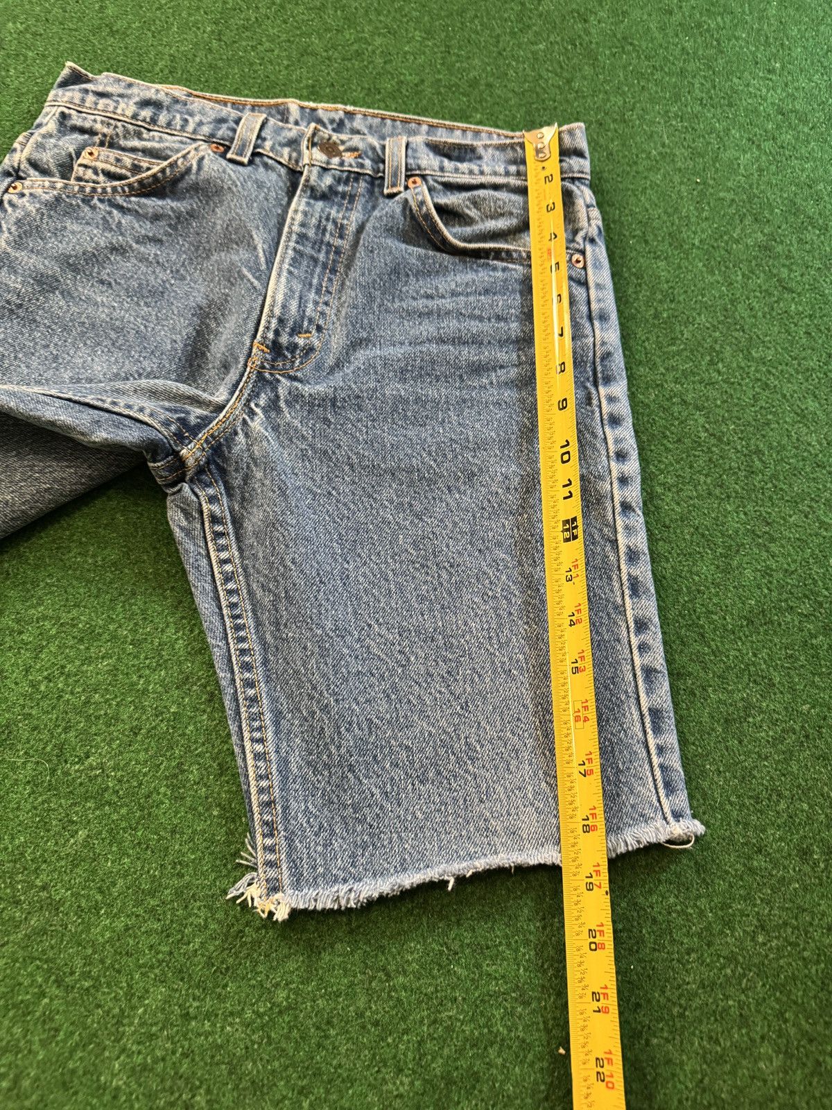 Levi's Vintage Clothing Vintage 90s Levi’s 517 Cutoff Jorts Grunge 9” Denim Shorts Size US 30 / EU 46 - 9 Thumbnail