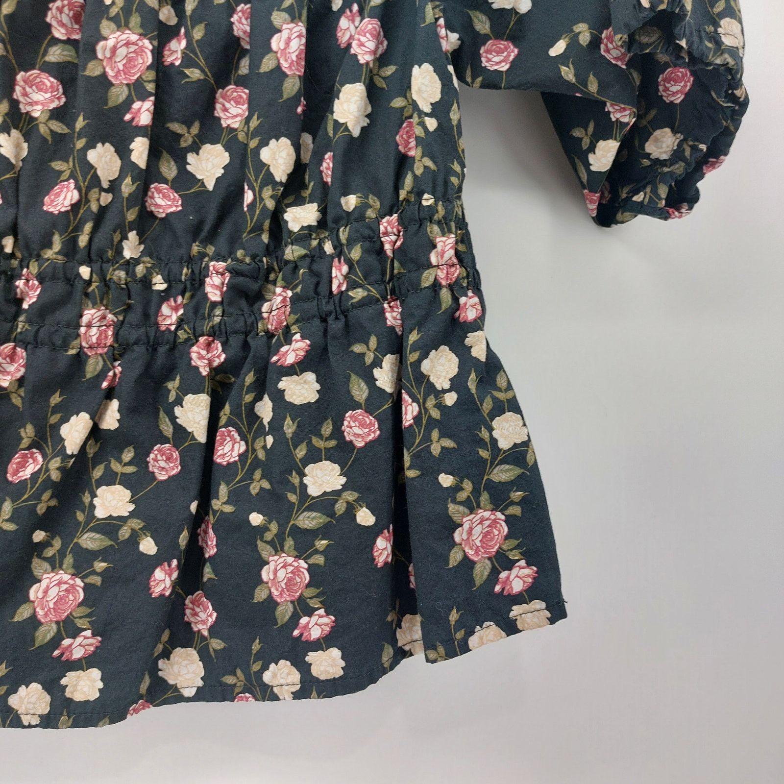 Other Celebrity Pink Floral Puff Sleeve Black Top Smocked Size L Size L / US 10 / IT 46 - 12 Thumbnail