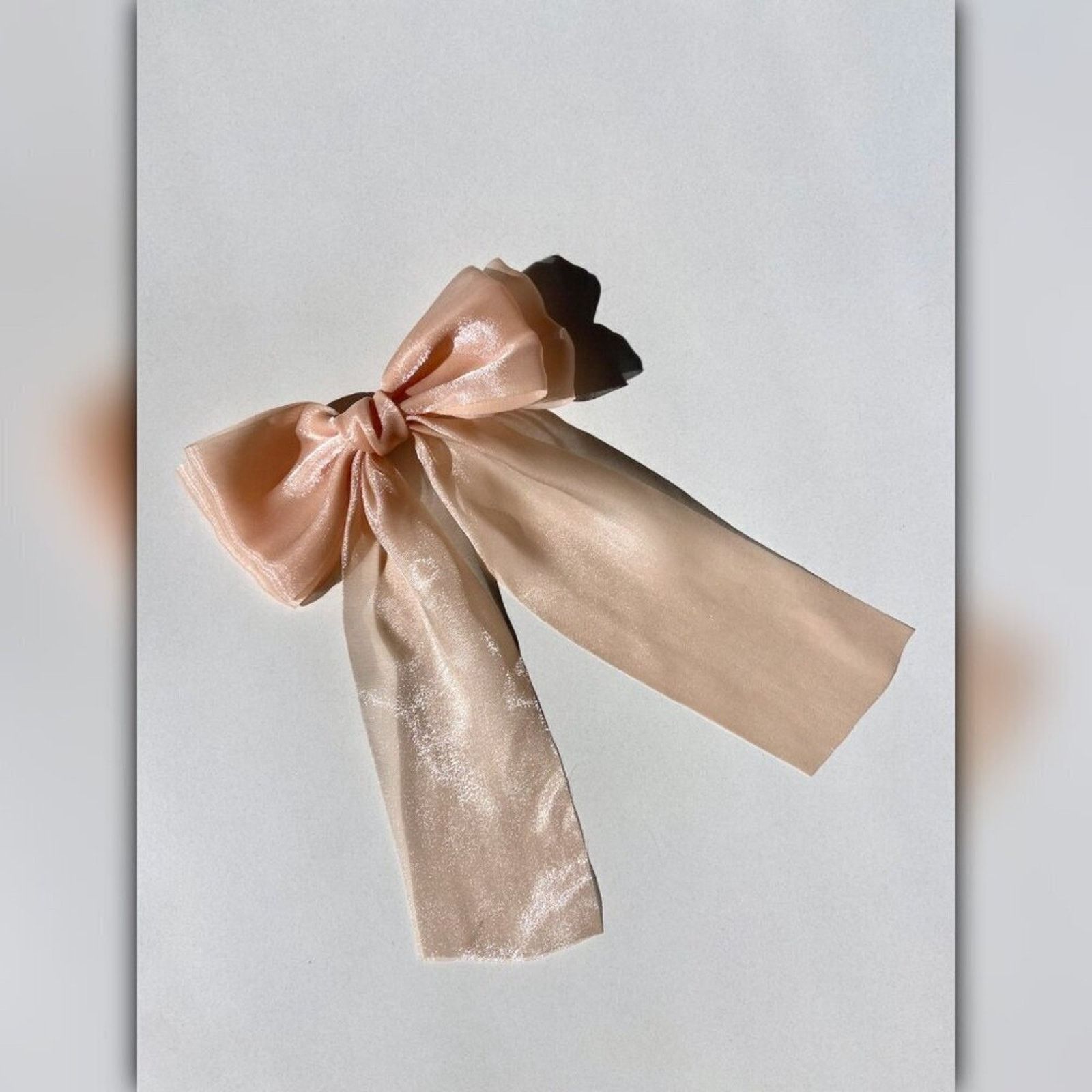 Anthropologie • A017 • NWT Solar Eclipse Peach Organza Hair Bow Barrette Size ONE SIZE - 1 Thumbnail