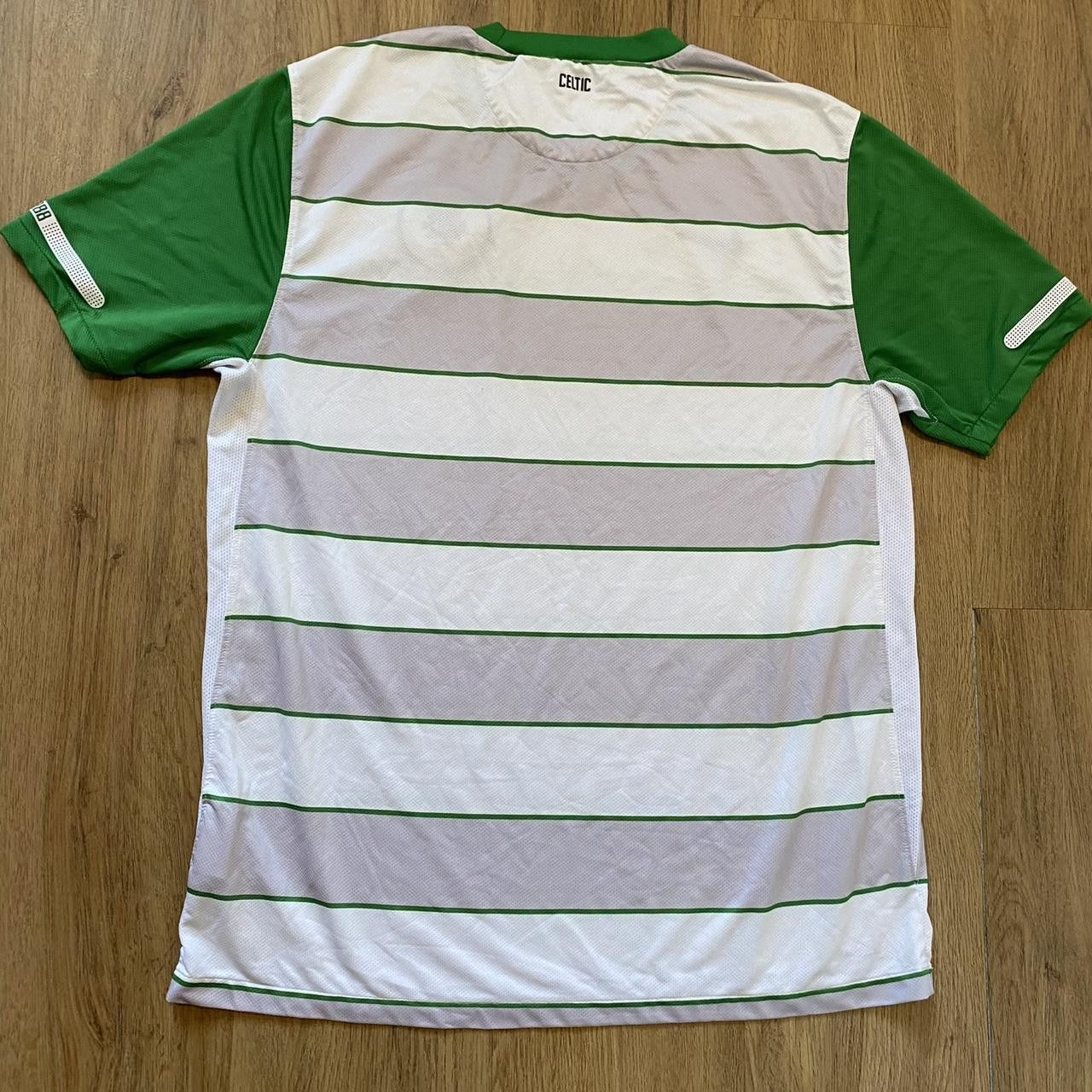 Nike 2010-11 Celtic Glasgow Nike Football Shirt Scotland Size US L / EU 52-54 / 3 - 2 Thumbnail