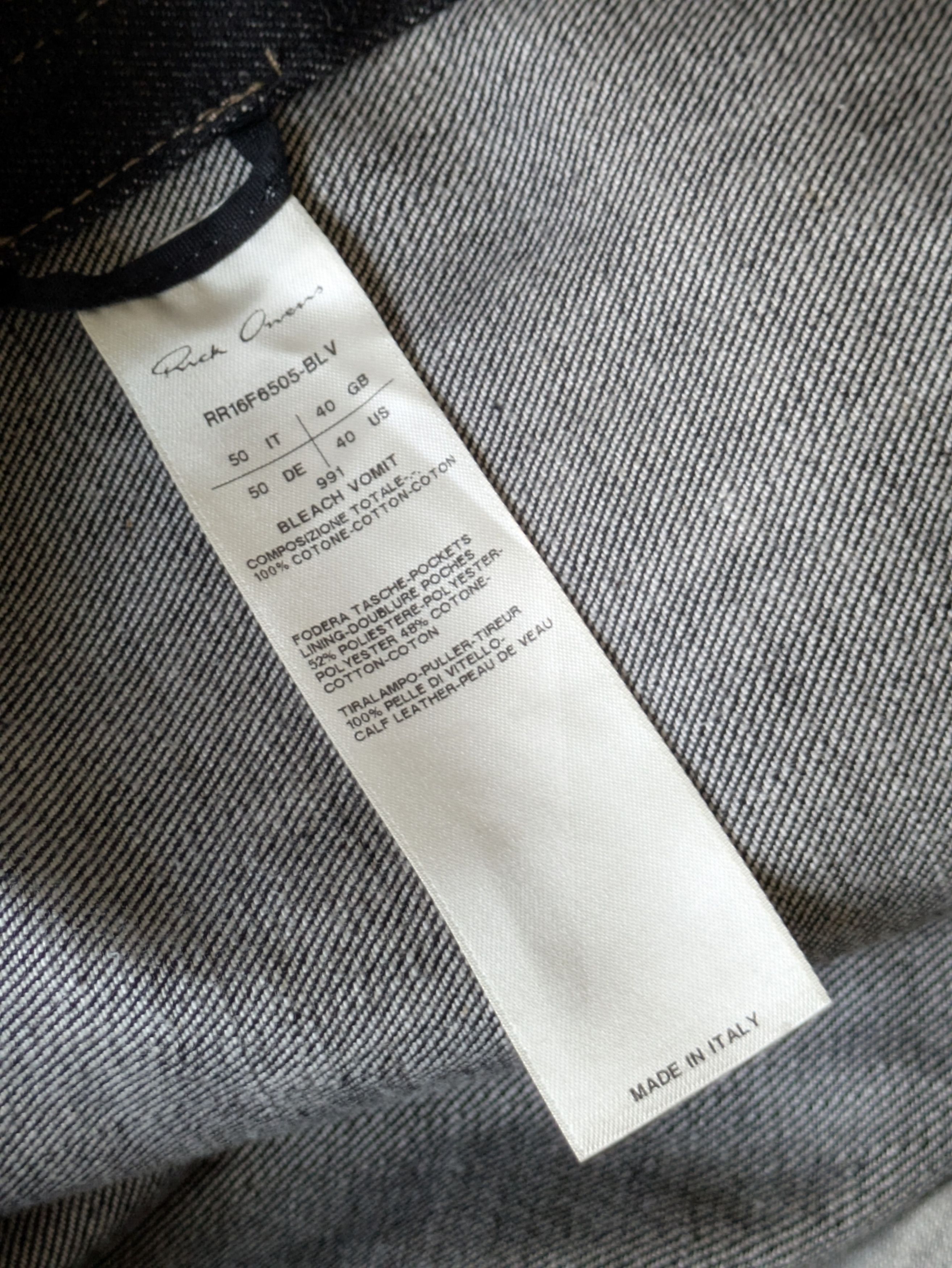 Rick Owens Rick Owens FW16 Mastodon Runway Vomit Bodybag Size US 34 / EU 50 - 3 Thumbnail