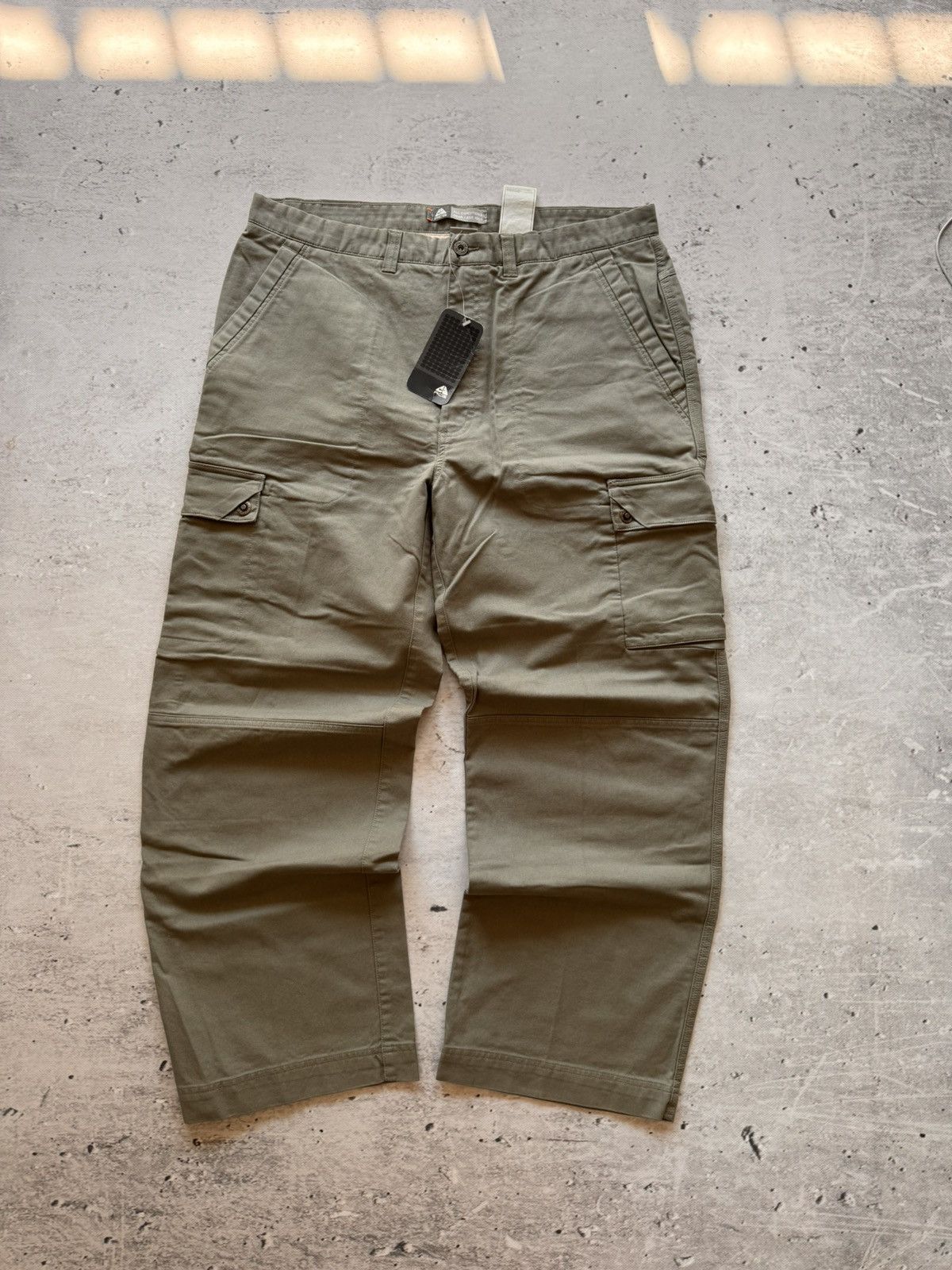 Nike × Nike ACG × Vintage NIKE ACG VINTAGE CARGO BASIC PANTS Size US 38 / EU 54 - 1 Thumbnail