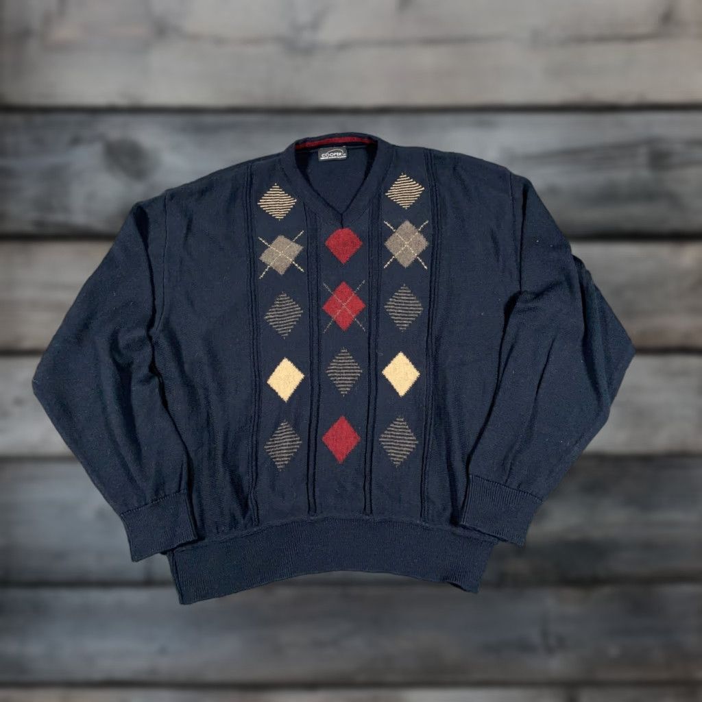Vintage VINTAGE Cooper Diamond Argyle V-Neck Sweater Adult Large Black Wool Blend Pullover Mens L Retro 90s (Canada) Size US L / EU 52-54 / 3 - 1 Thumbnail