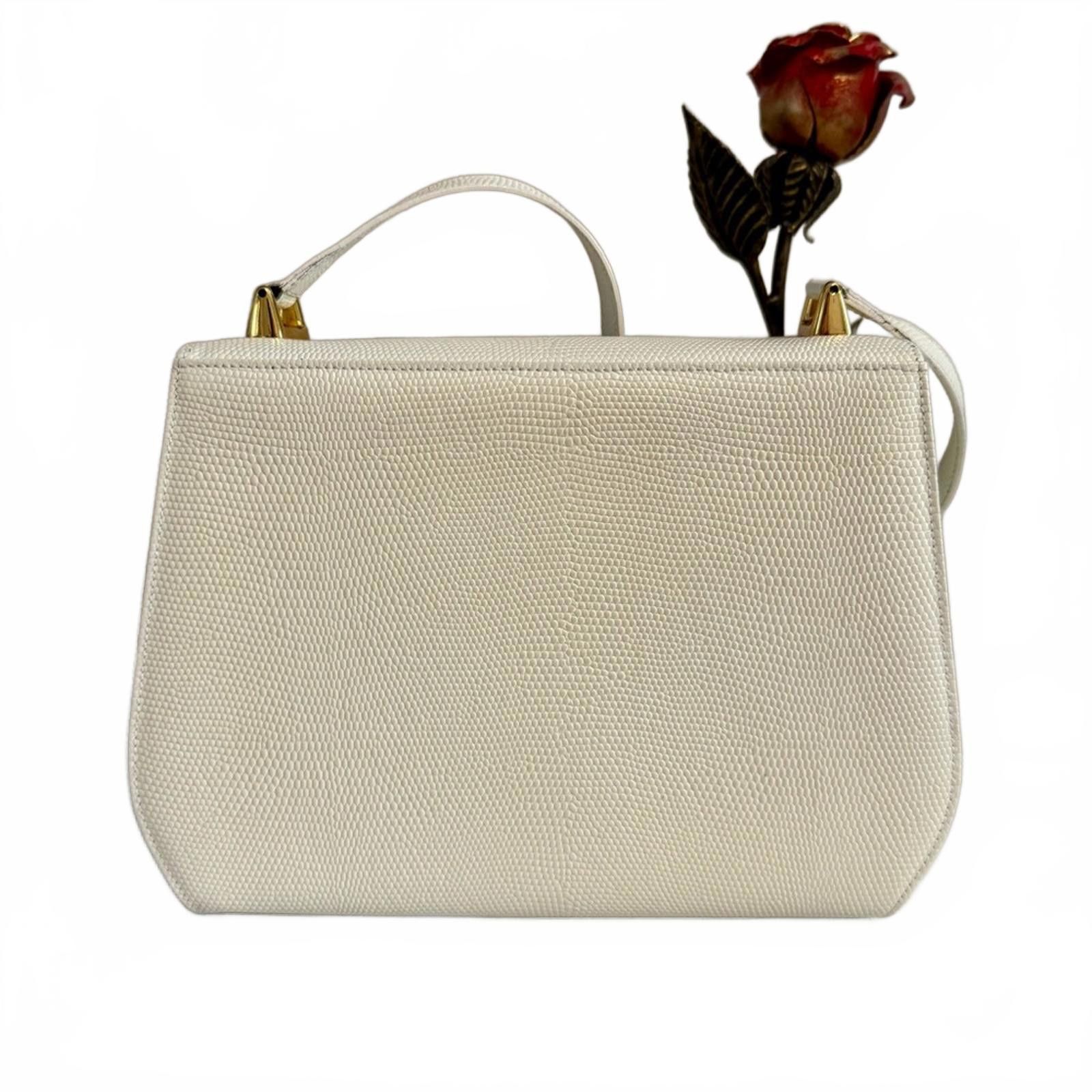 Salvatore Ferragamo Vintage Salvatore Ferragamo Crossbody Bag Full Inclusion-EUC Size ONE SIZE - 4 Thumbnail