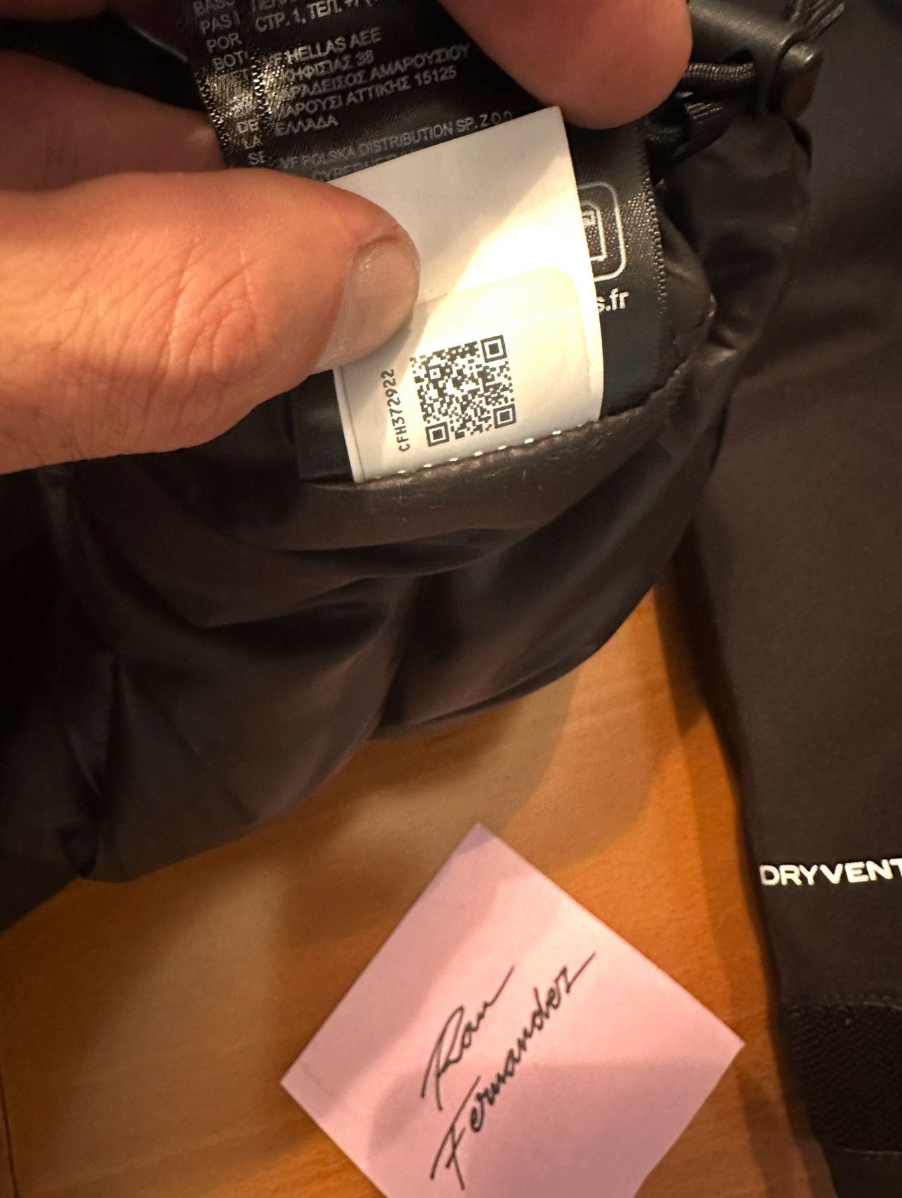 The North Face TNF range down jacket black Size US M / EU 48-50 / 2 - 10 Thumbnail