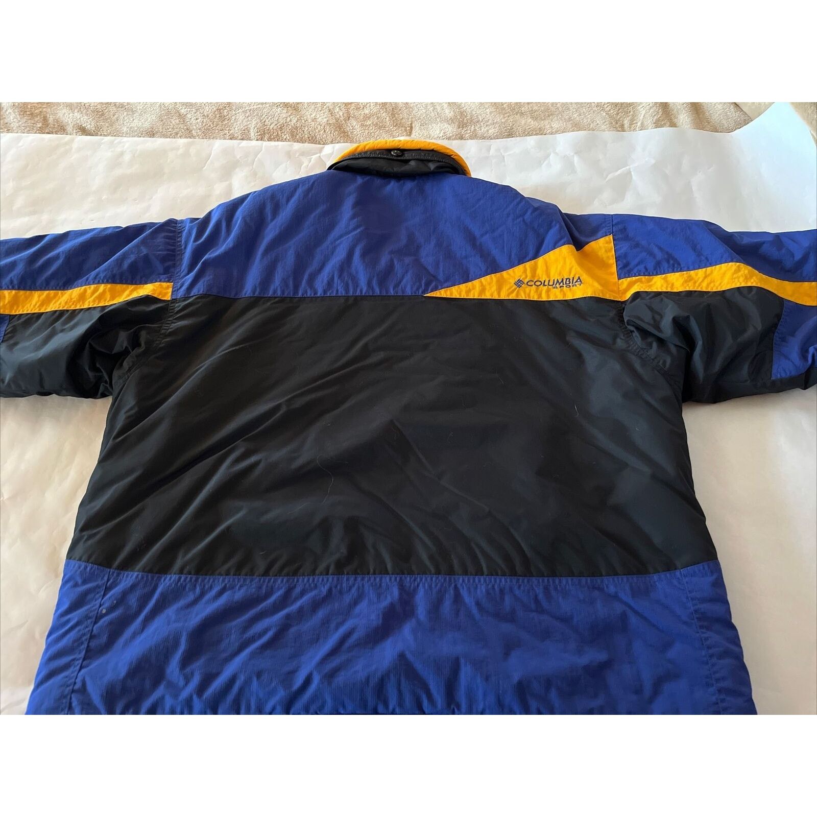 Columbia Columbia VTG Men’s L Blue Gold LS Zip Polyester Nylon Coat Size US L / EU 52-54 / 3 - 12 Thumbnail