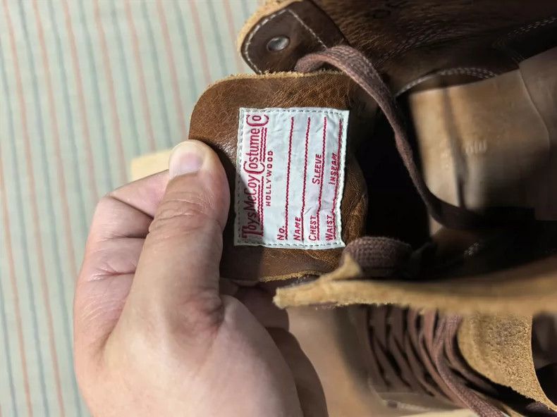 TOYS McCOY TOYS McCoy M43 escape boots, MaQuinn suede sand Size US 8 / EU 41 - 5 Thumbnail