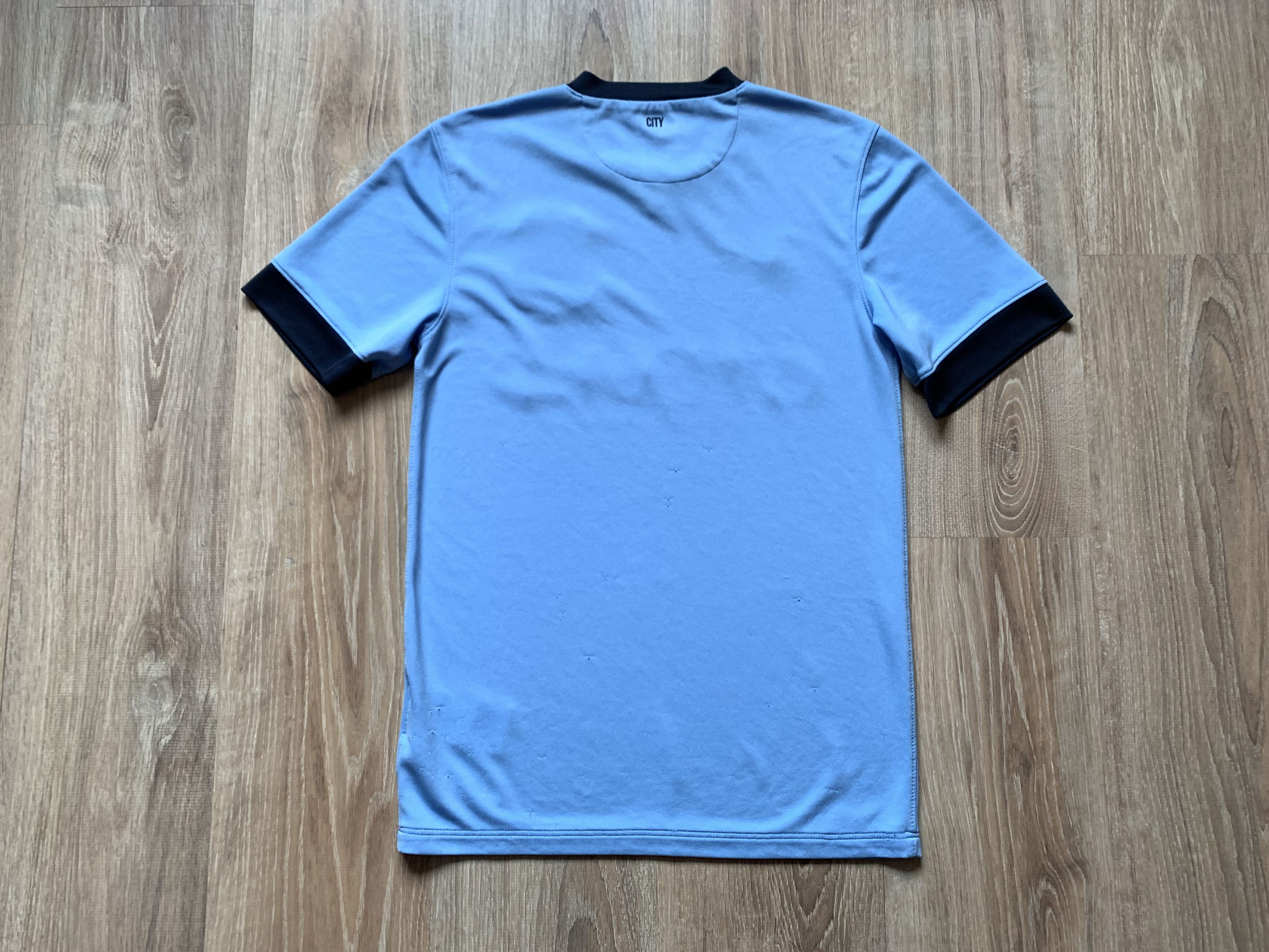 Nike Vintage Nike Manchester City Football Shirt 2014-2015 Size US S / EU 44-46 / 1 - 2 Thumbnail