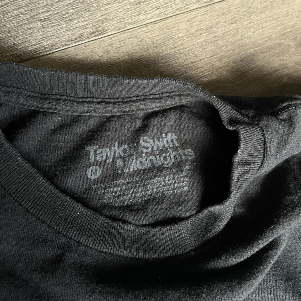 Band Tees Taylor Swift Midnights Album Anti Hero Face Graphic Tour Tee Size US M / EU 48-50 / 2 - 6 Thumbnail