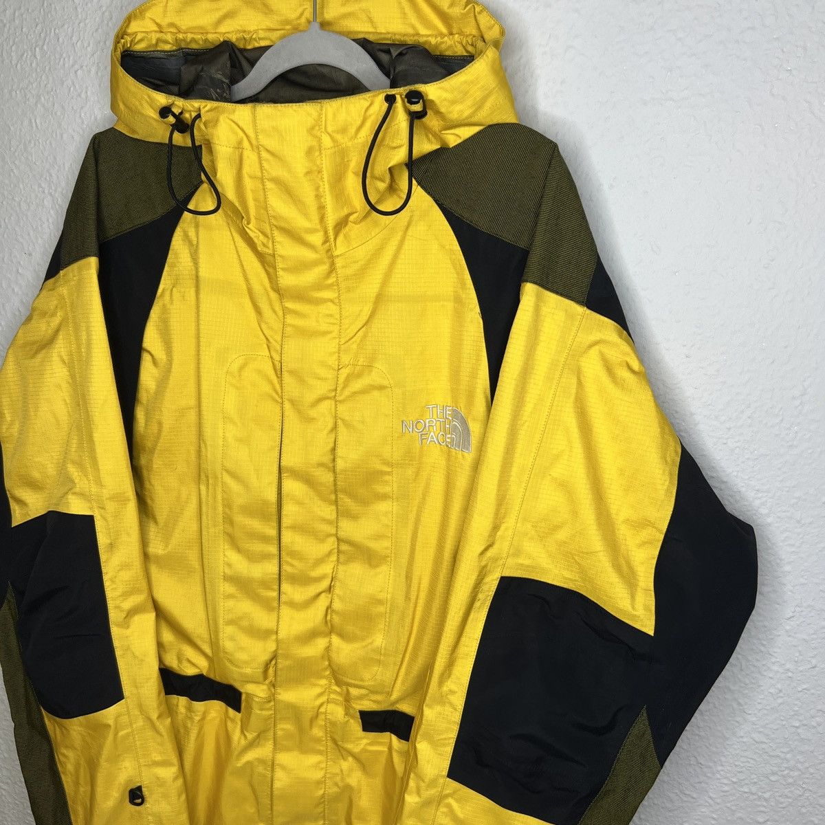 The North Face The North Face Vintage Jacket Mountain Retro 1990 Yellow Size US XL / EU 56 / 4 - 3 Thumbnail