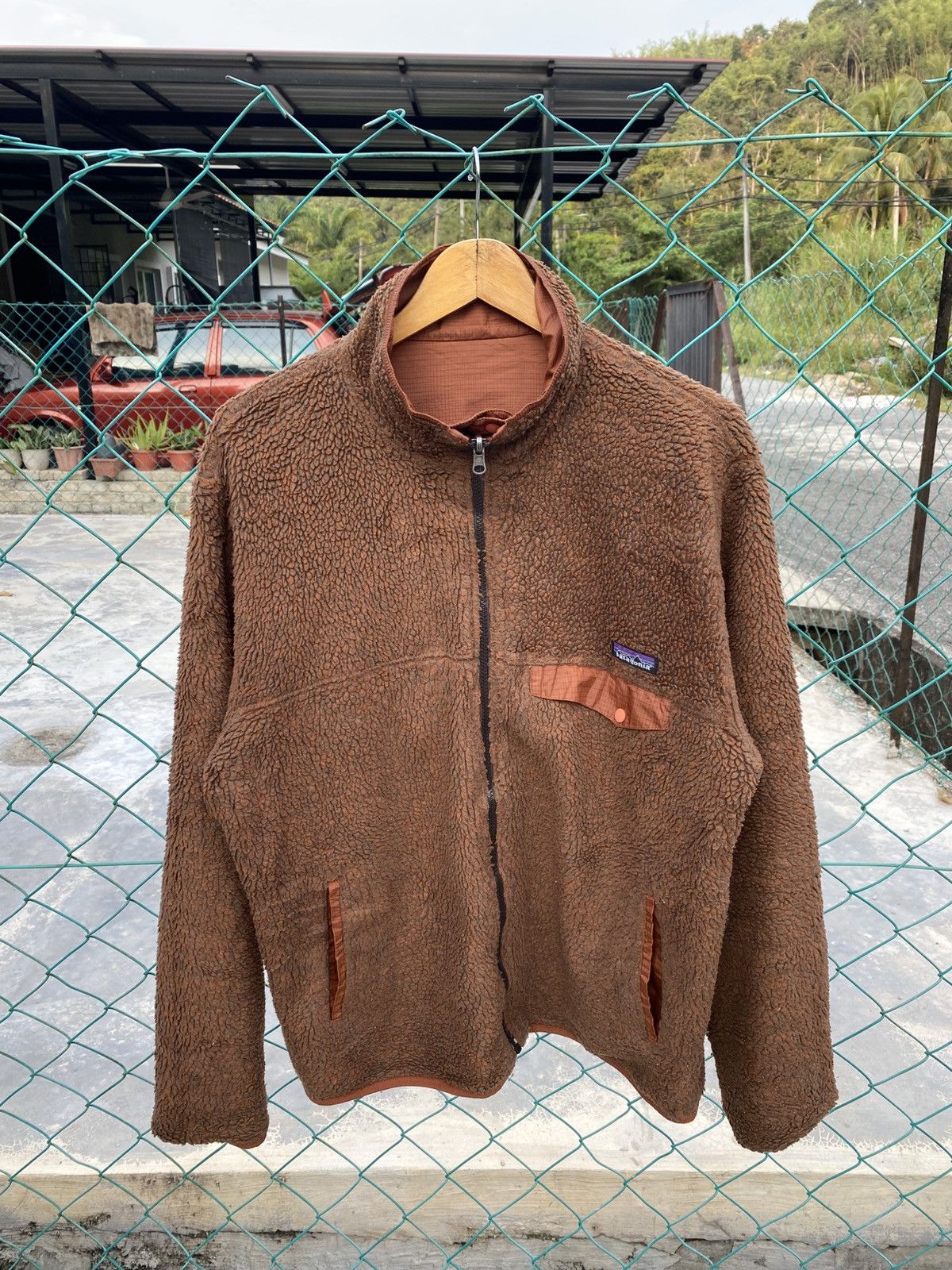 Patagonia Distressed patagonia riversible jacket Size US L / EU 52-54 / 3 - 1 Thumbnail