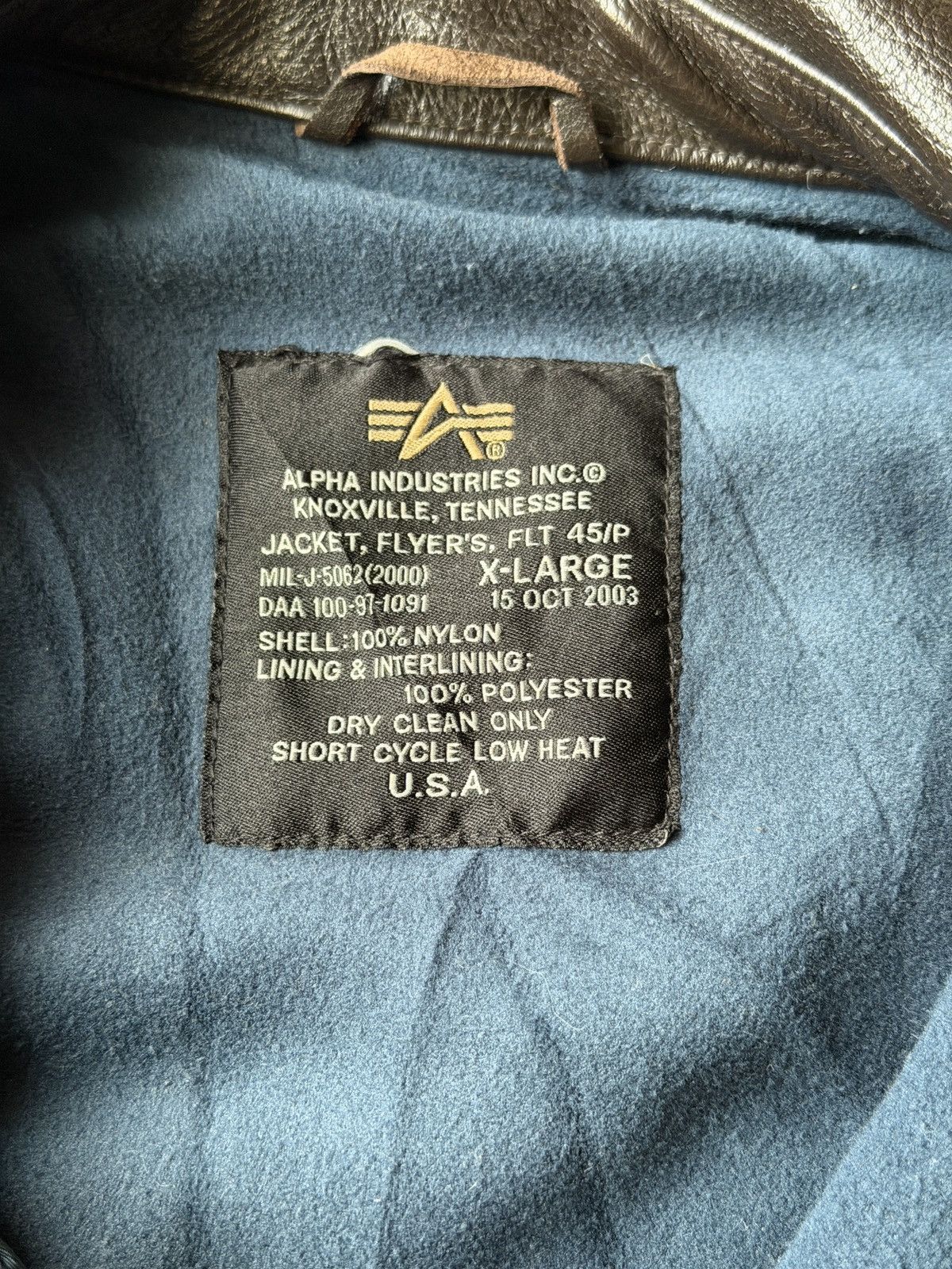 Alpha Industries Alpha Industries bomber. Size US L / EU 52-54 / 3 - 11 Thumbnail